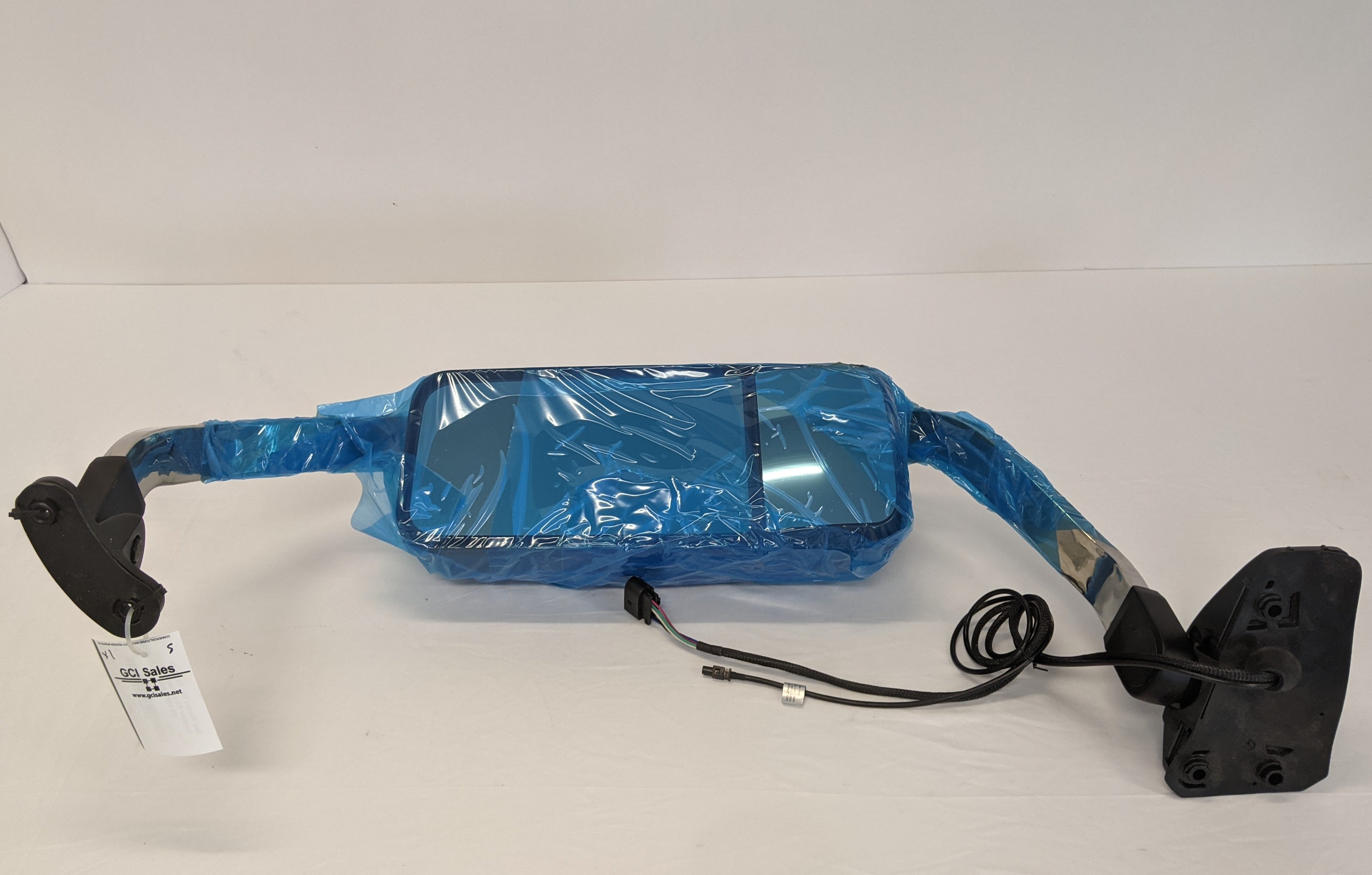 New Western Star RH Bright Rearview Mirror Assy - P/N A22-79064-003 (10114340421948)