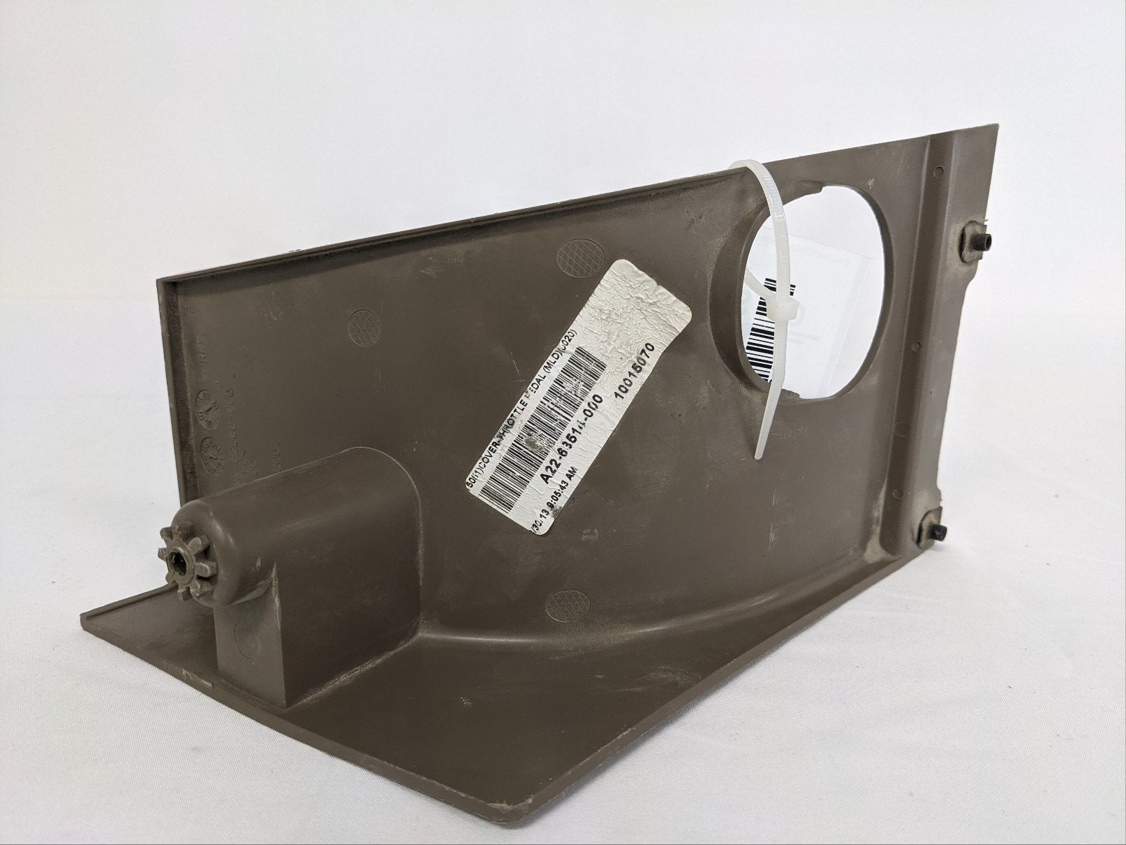 Used Freightliner Cascadia P3 Dash Pedal Interior Trim Panel -P/N A22-63514-000 (9945060081980)