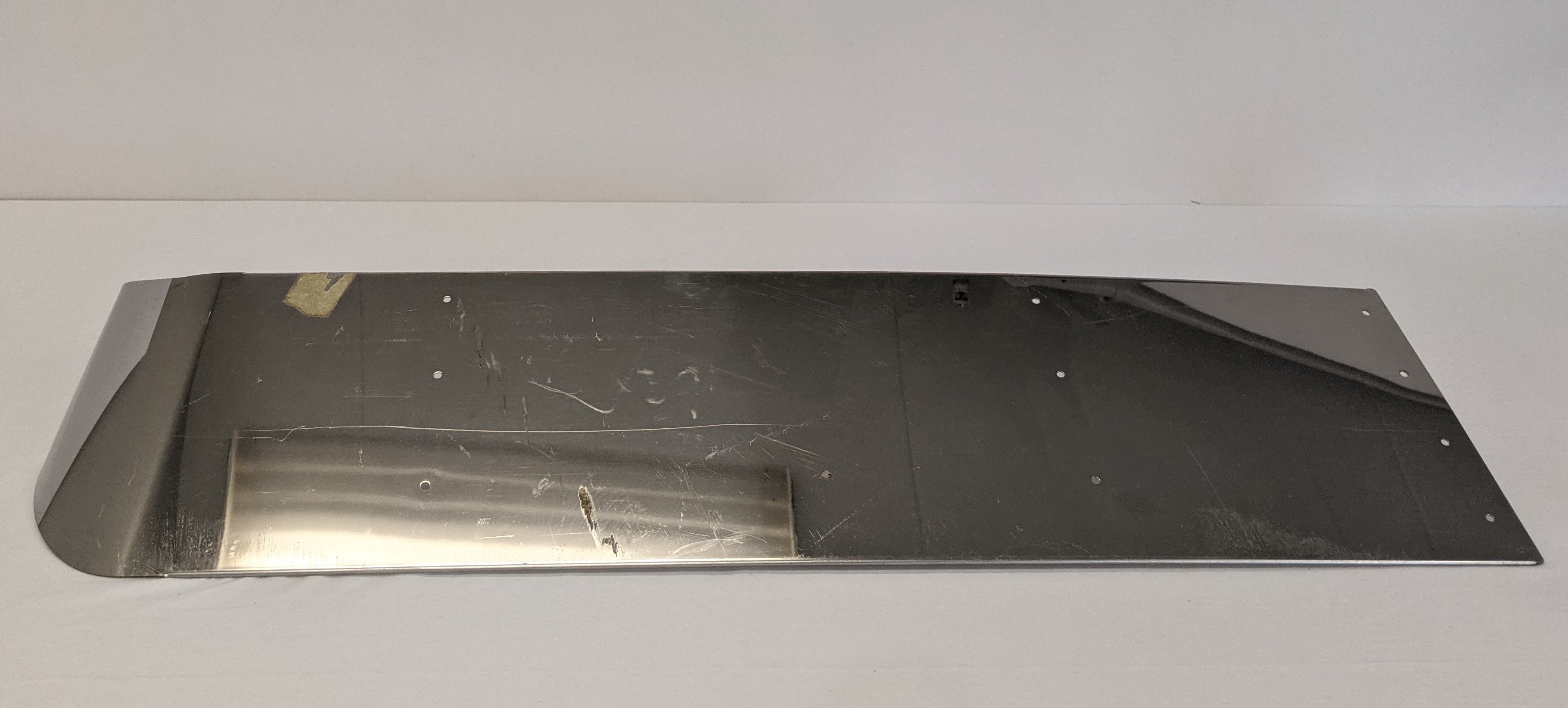 Used Freightliner FLD Classic RH SS Exterior Sun Visor - P/N 22-38825-001 (10019535913276)