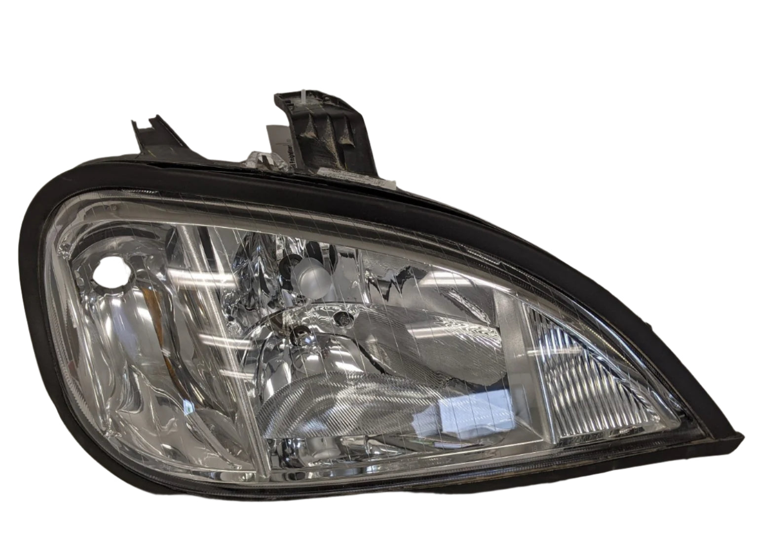 Damaged Freightliner Columbia RH Head Light - P/N A06-51062-003 (9959368491324)