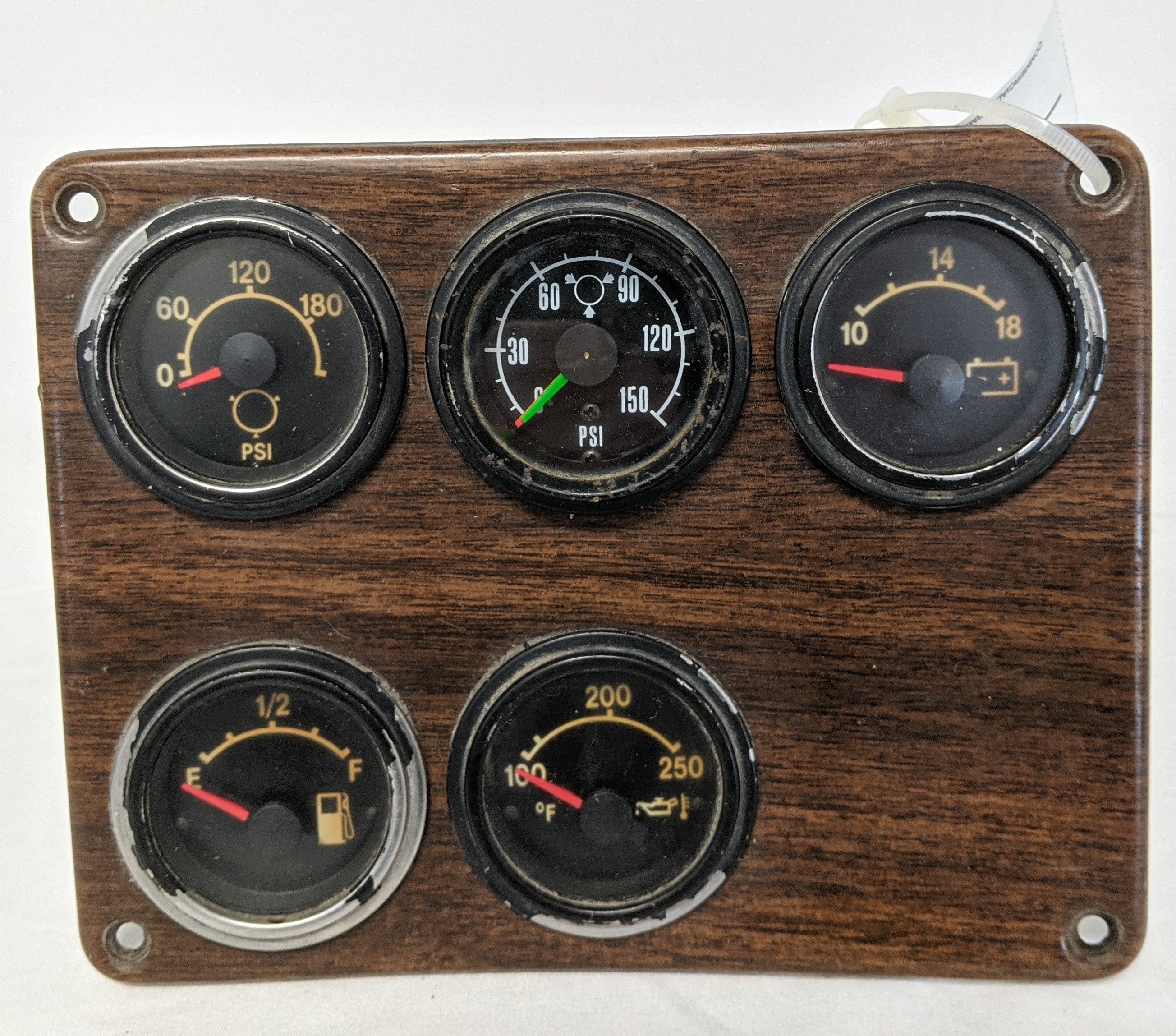 Used Freightliner FLD Woodgrain Dash Panel with 5 Black Gauges -P/N 22-20982-005 (9987699278140)