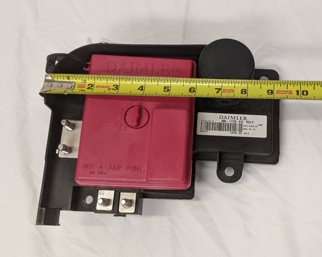 New Freightliner Daimler Battery Cable Access Power Module - P/N A66-11733-012 (10168431149372)