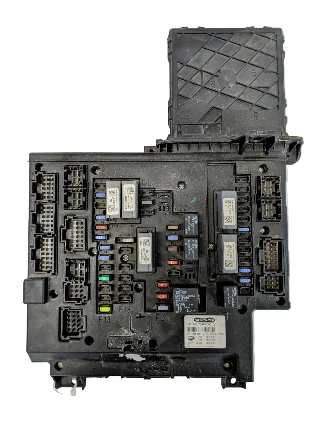 Hella Freightliner Cascadia SAM ECU MUX Module | A0675980000