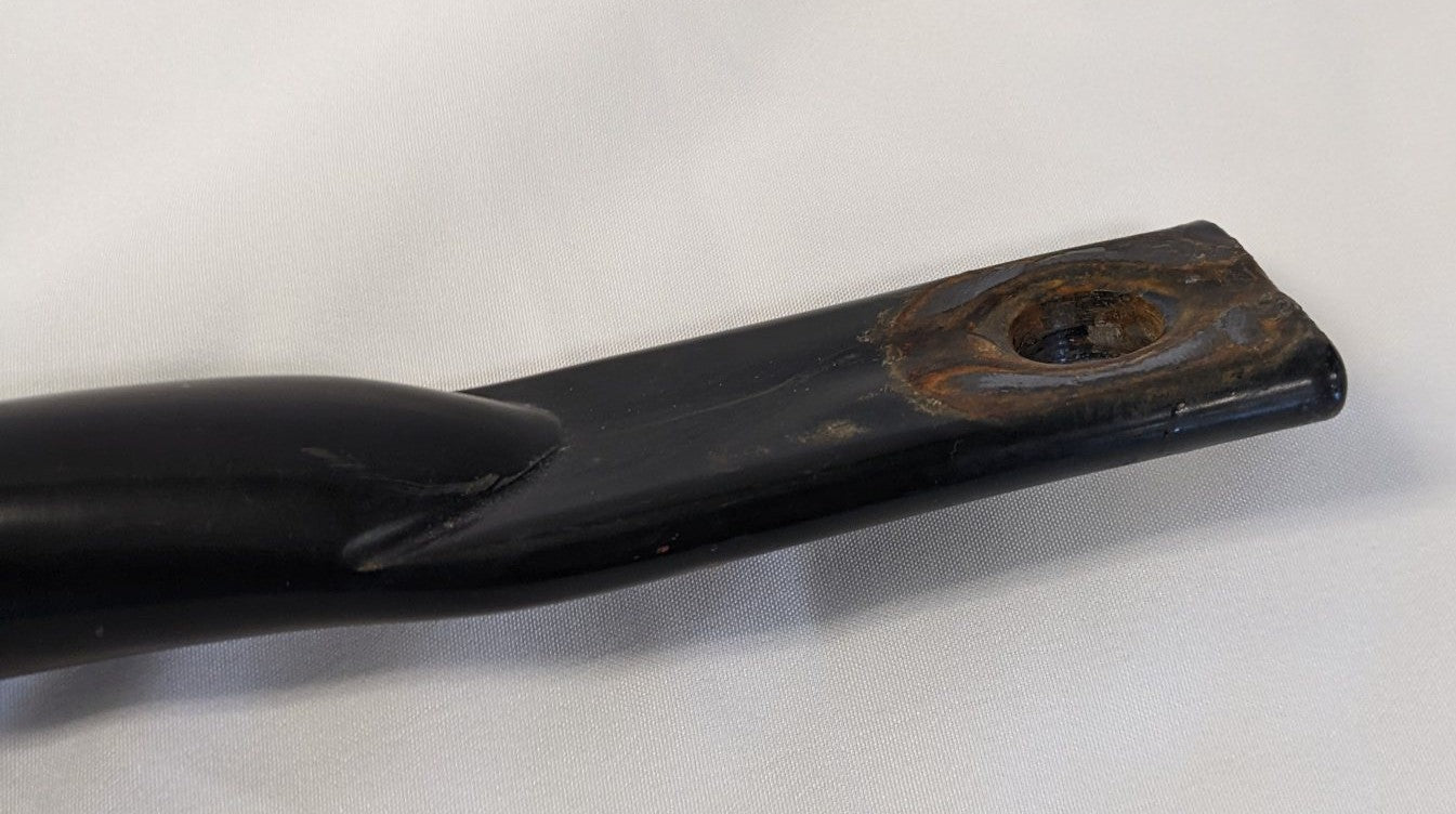 Used Freightliner Cascadia RH Radiator Strut | P/N A05-28510-000