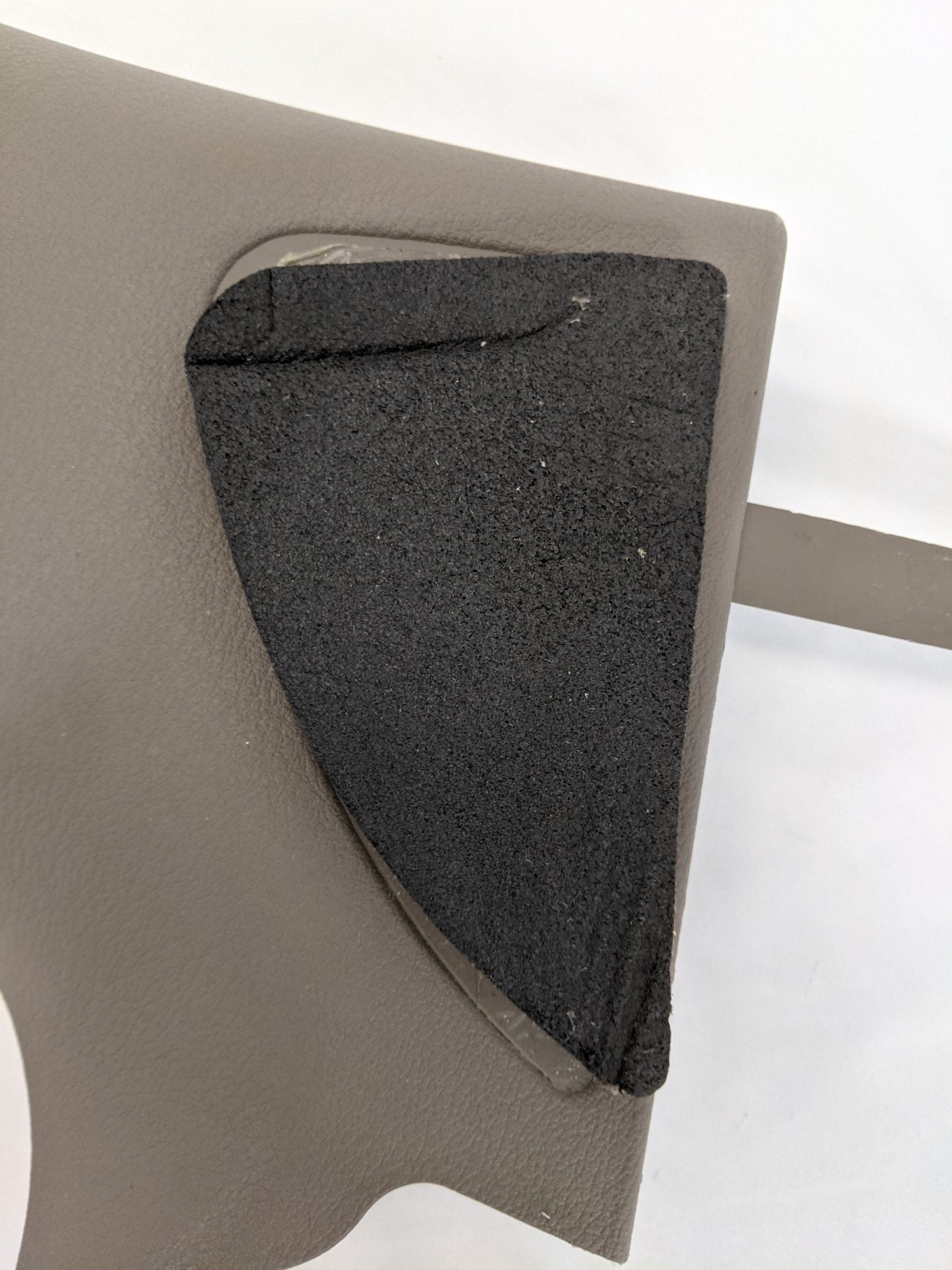 Freightliner Cascadia P3 Upper RH A-Pillar Cover - P/N A18-58874-006 (10175174345020)