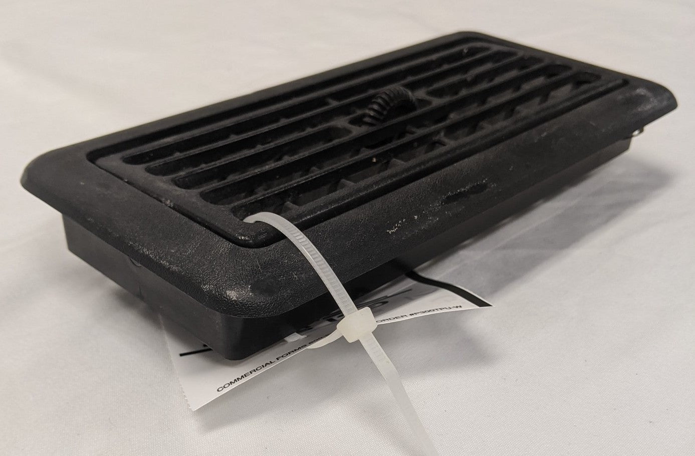Freightliner Raised Roof Air Vent Louver P/N A22-44135-000