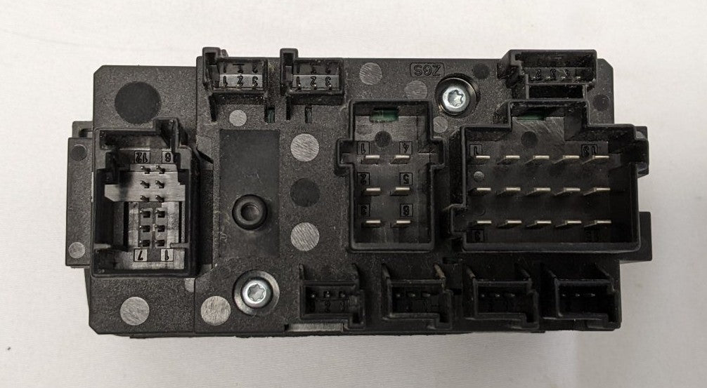Freightliner Cascadia P3 Hazard Switch Module A06-60972-008 - Used