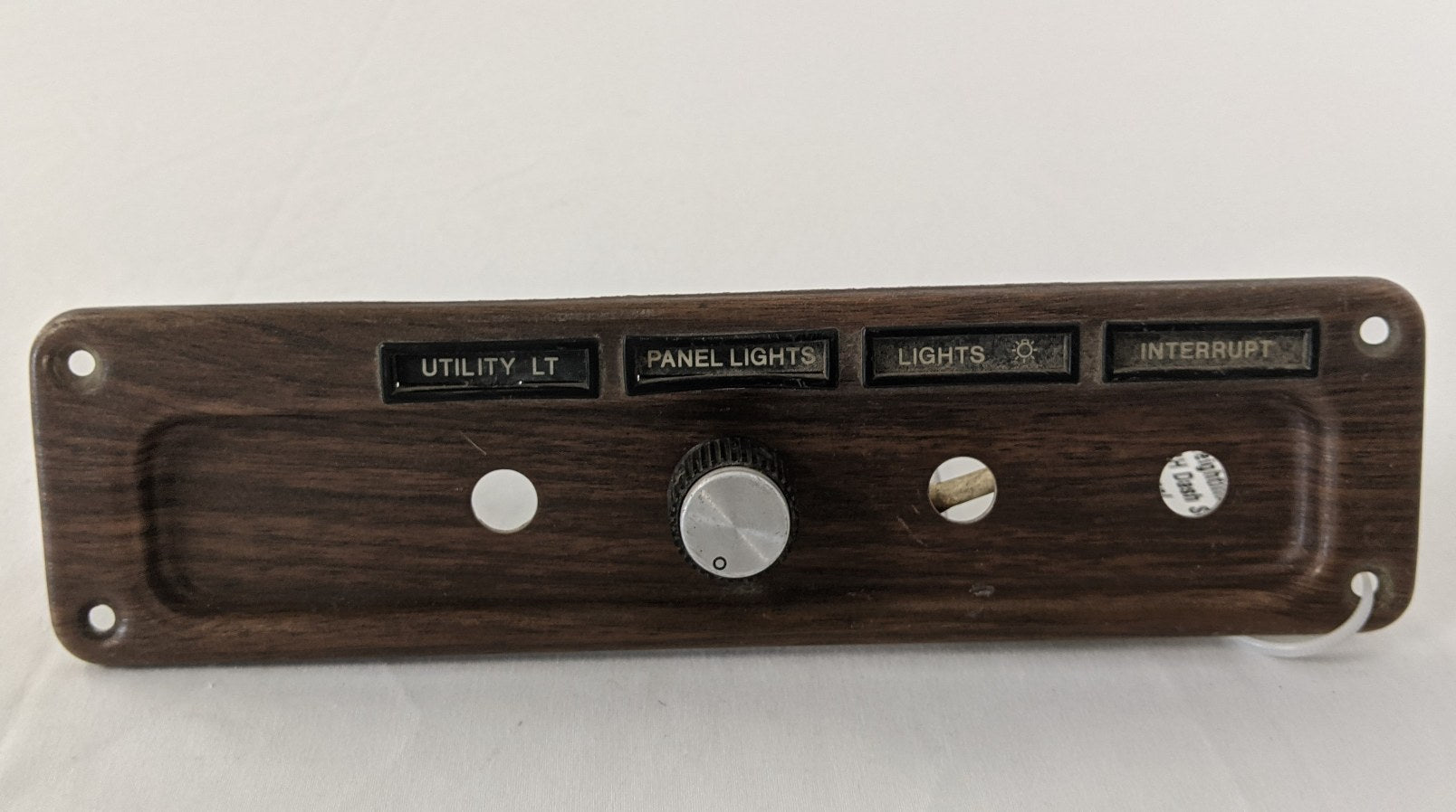 Used Freightliner FLD Classic RH Dash Switch Panel -P/N 22-25266-004 (9997626442044)