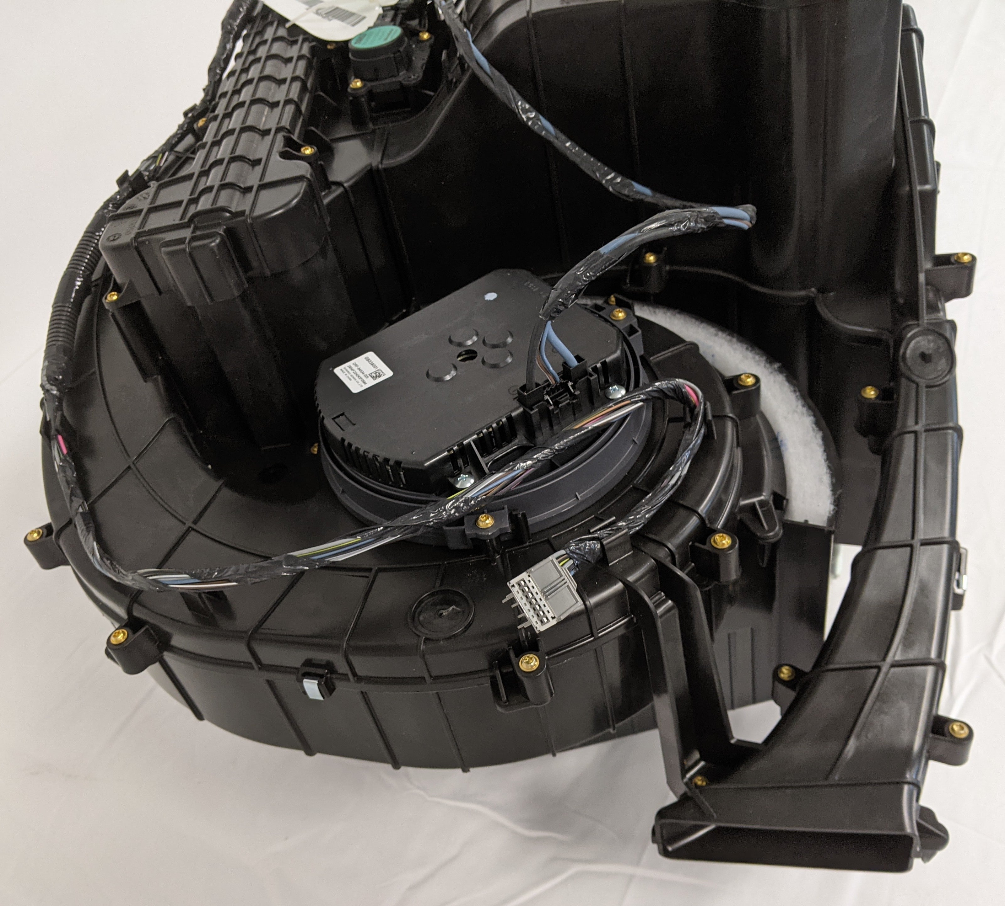 New Freightliner Cascadia P4 126 Bunk Heater HVAC - P/N A22-73669-001 (9971759546684)