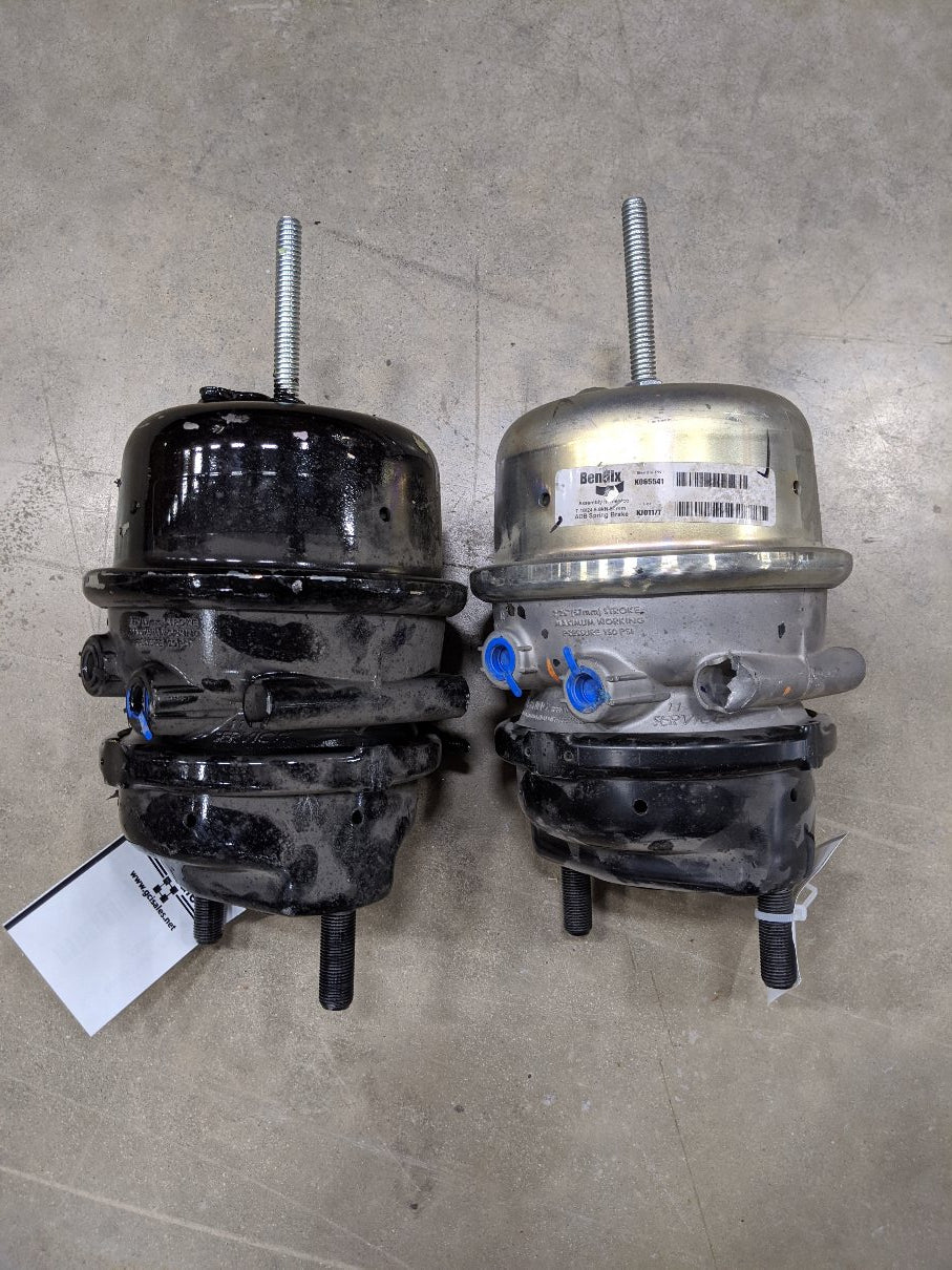 *Set of 2* Bendix 18/24, 2.25" Stroke DDSB, ADB Brake Chamber- P/N K065541 (8758504882492)