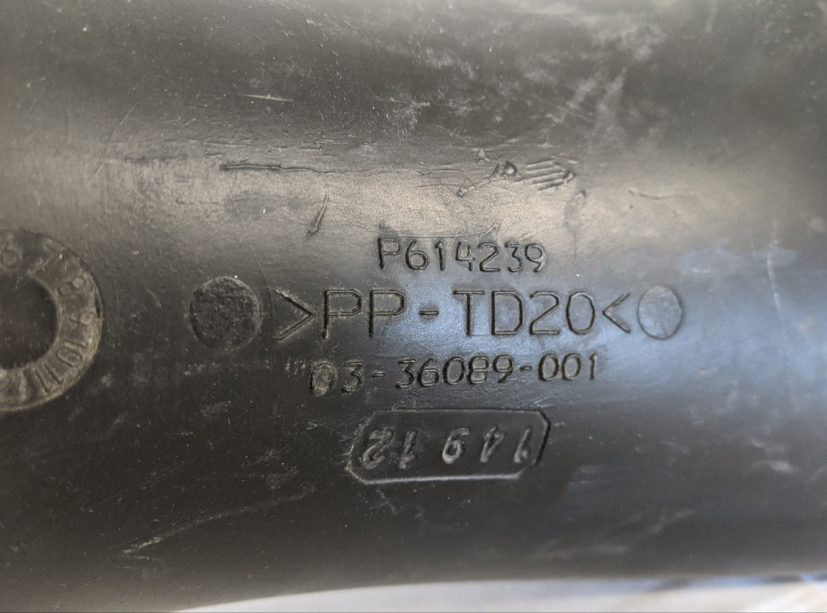 Used FTL Detroit DD15 14L HDEP Molded Air Intake Tube w/ Elbow -P/N 03-36089-001 (9981295657276)