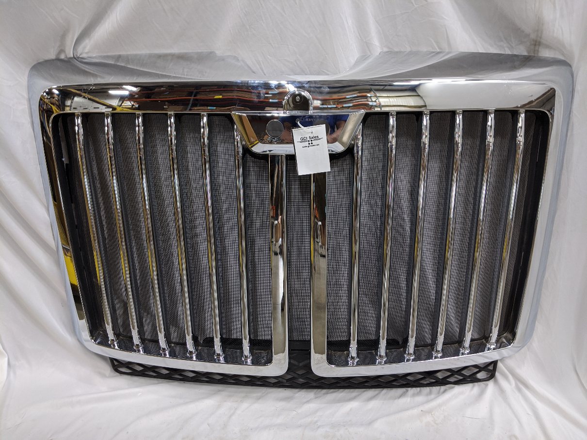 Used Western Star 57X Chrome Winter Front Hood Mounted Grille -P/N A17-21726-001 (10091455578428)