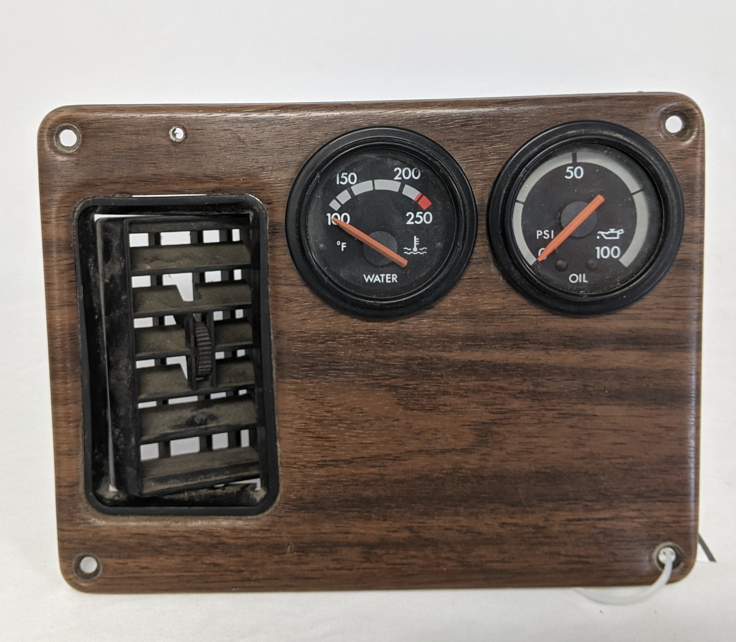 Used Freightliner FLD WG Dash Panel w/ 2 Black Gauges & Vent - P/N 22-32029-001 (9987464954172)