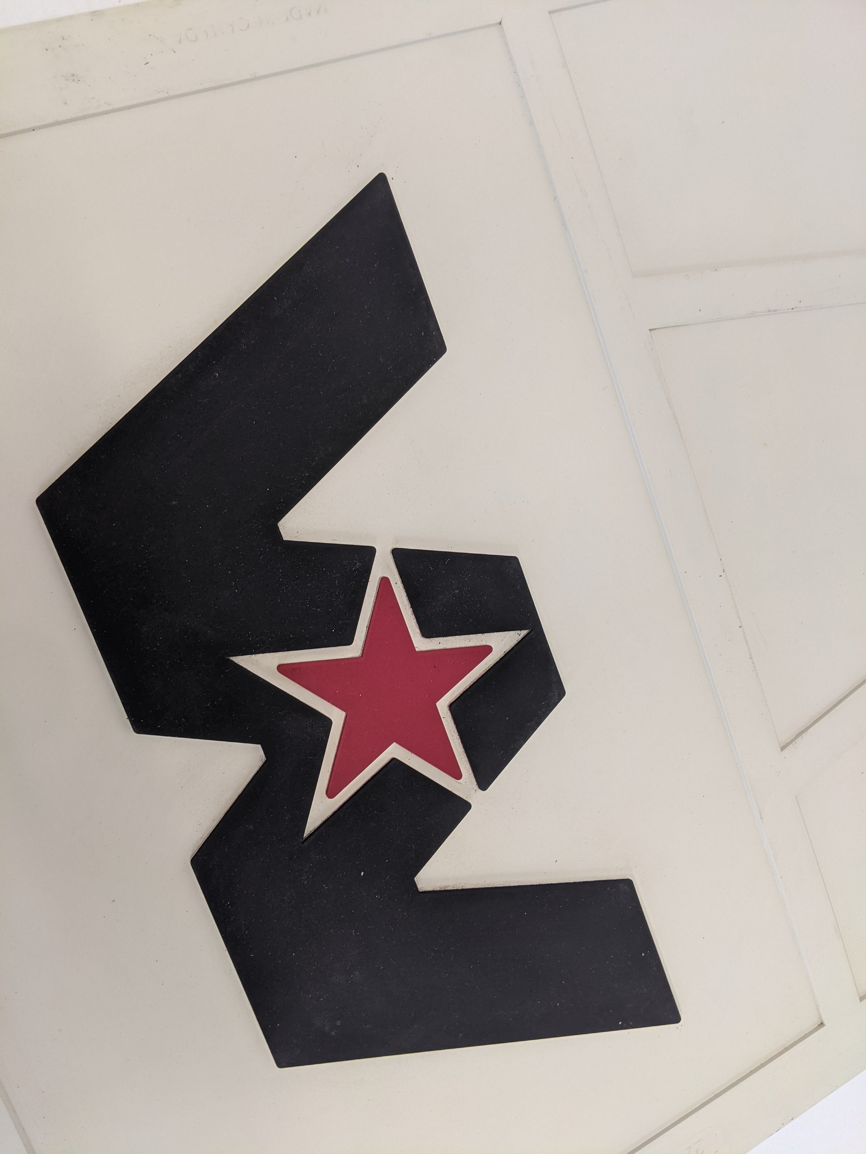 Western Star LH/RH Rear 30" Straight White Mud Flap w/ Logo - P/N 22-69557-102 (10137958515004)