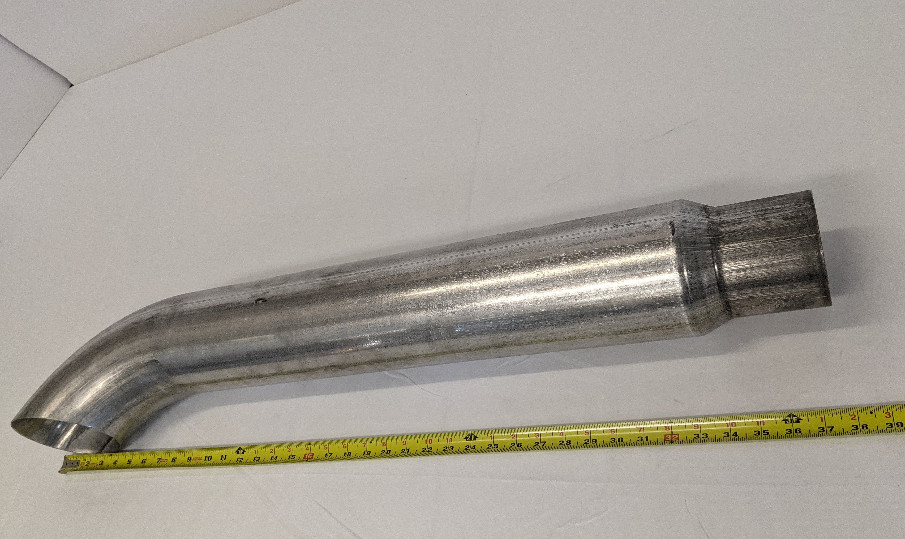 Freightliner 4" to 5" Plain Stainless Steel Exhaust Stack Pipe -P/N 04-35552-138 (10140191949116)