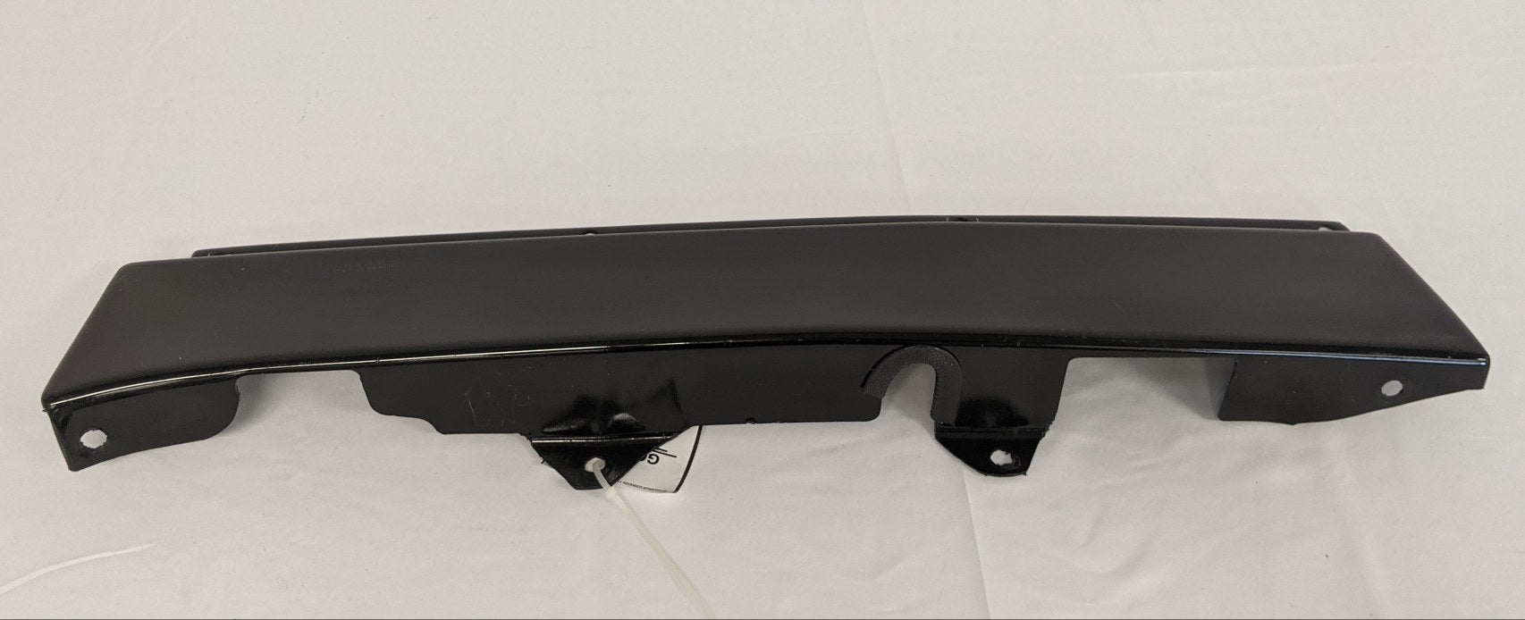 Used Freightliner B-Pillar Hinge Cover - P/N 18-45137-000 (3939535093846)