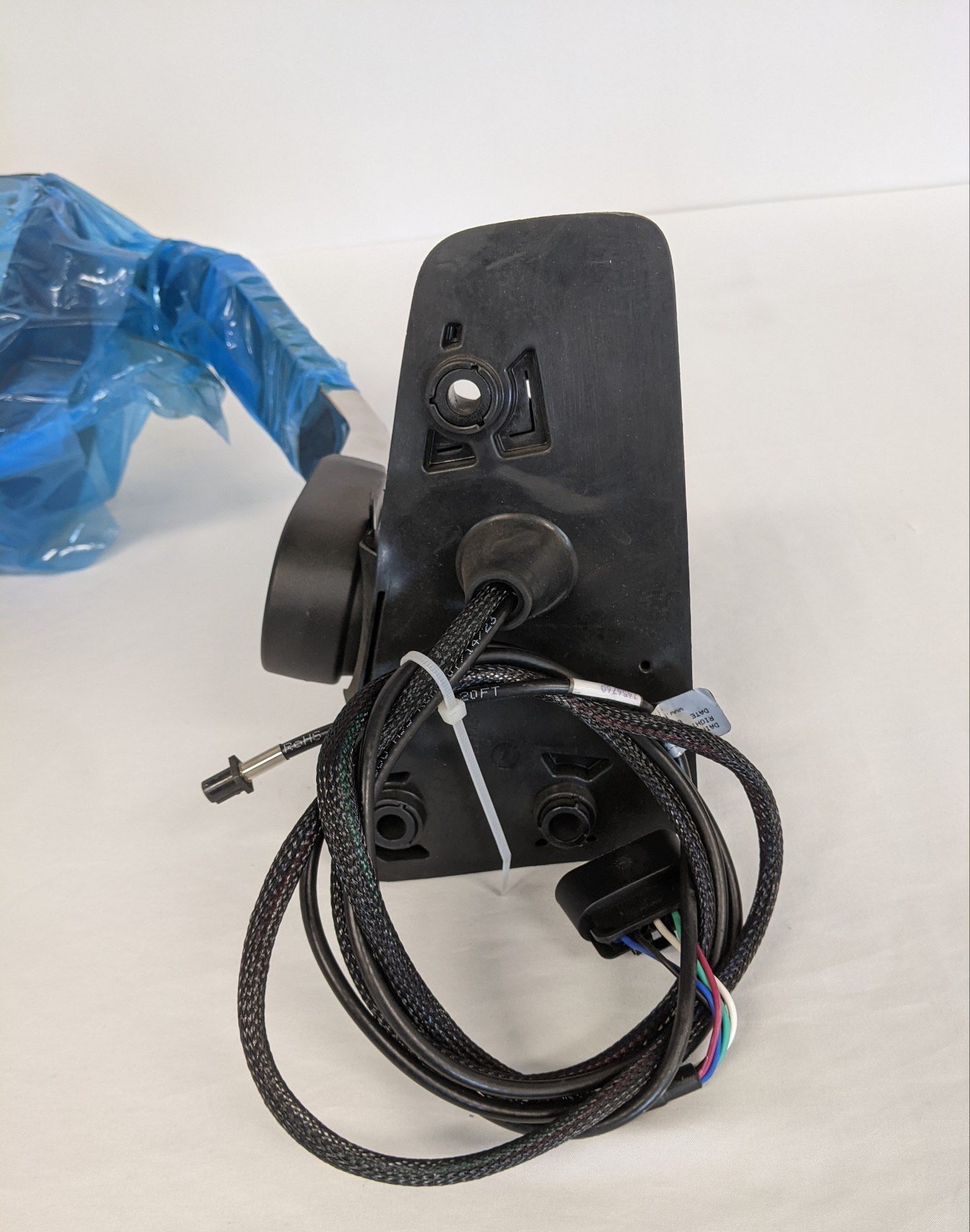Western Star 47X/49X/57X RH Bright Arm Heated Mirror - P/N A22-78779-019 (6744286855254)