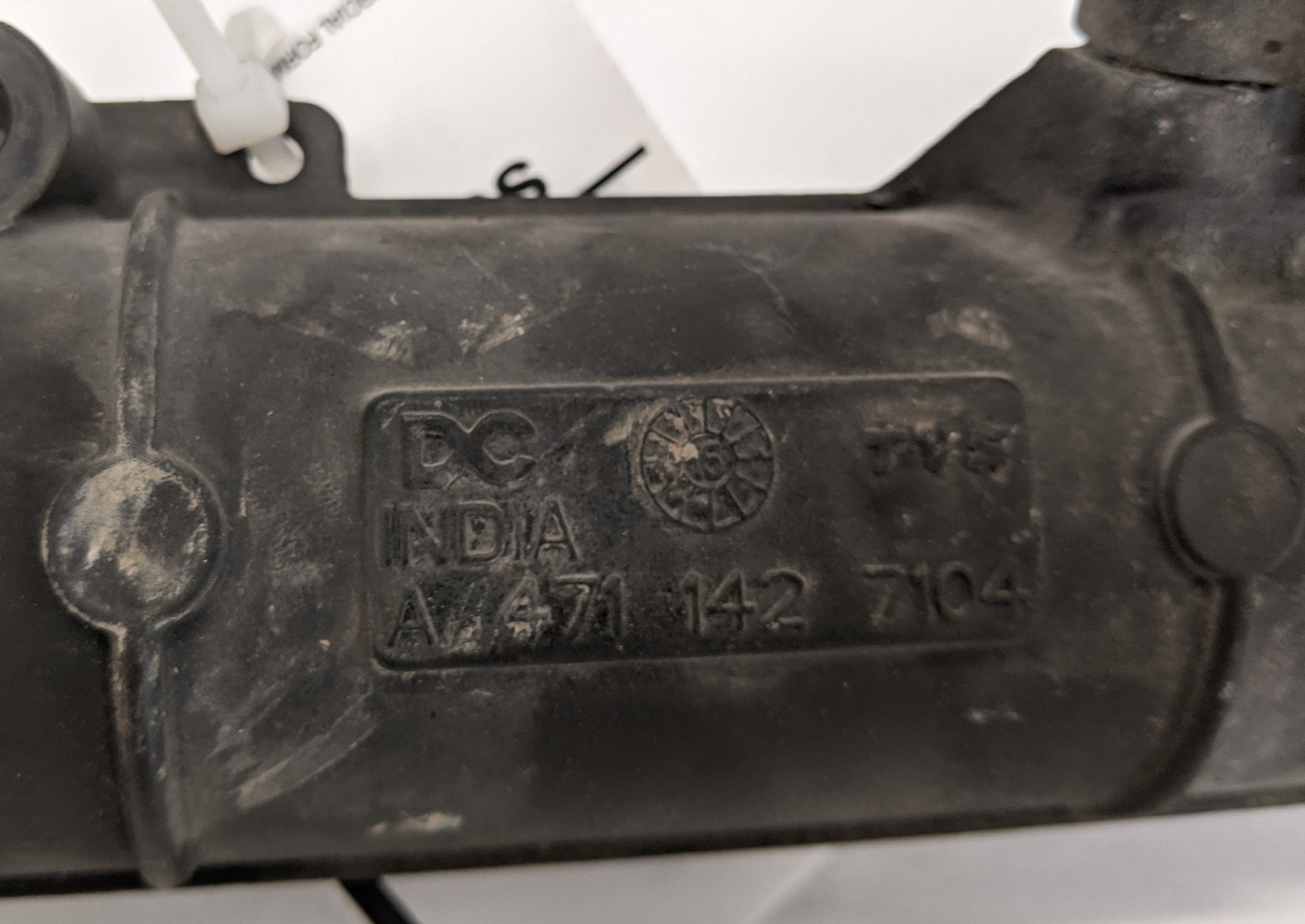 Damaged Detroit DD13, DD15 EGR Line Pipe & Sensor - P/N A4711427104, A4701530228 (10059473453372)