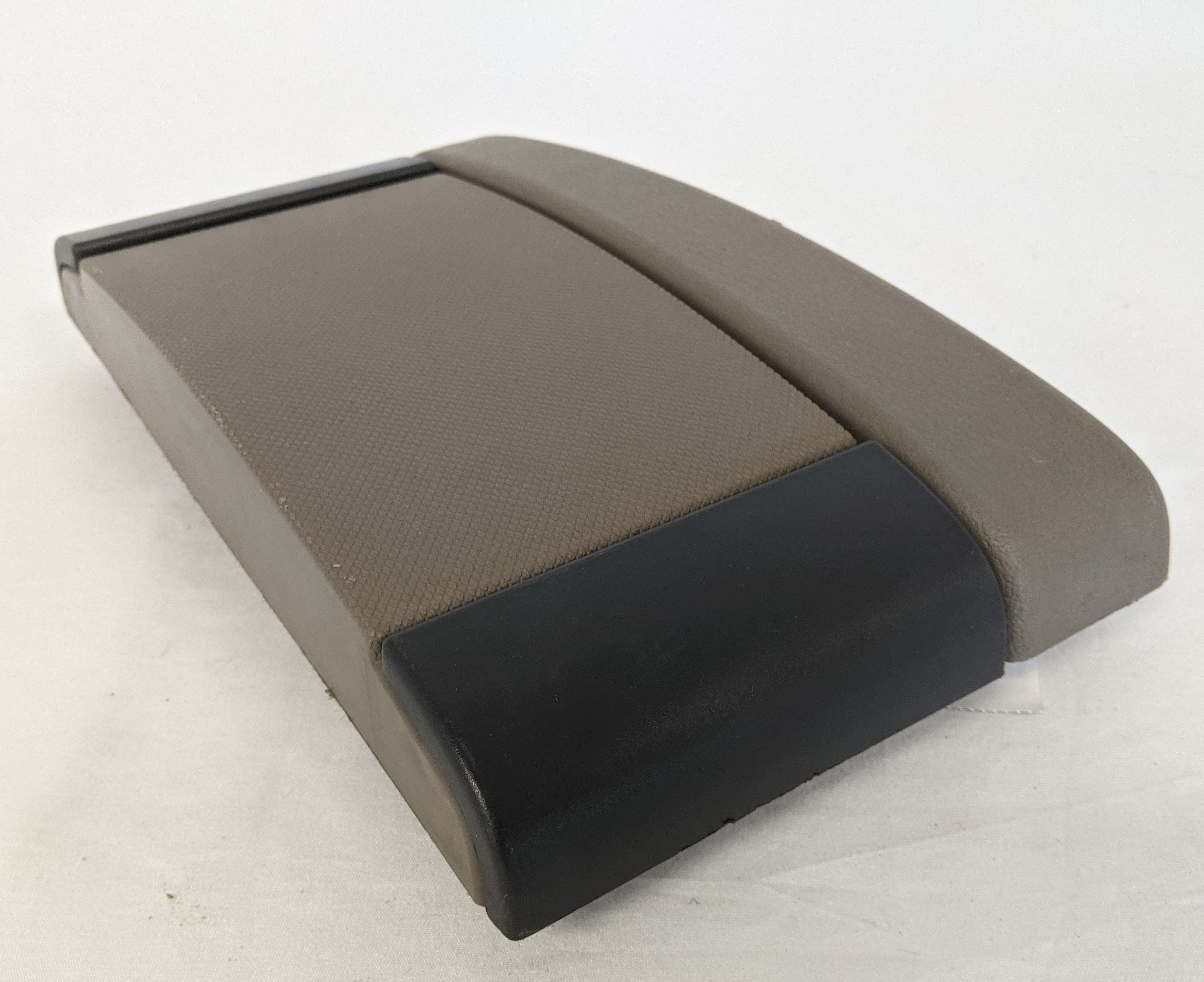 Used Freightliner CAS P3 60" SLPR RH Storage Cabinet Fascia - P/N A18-57147-000 (9956967317820)