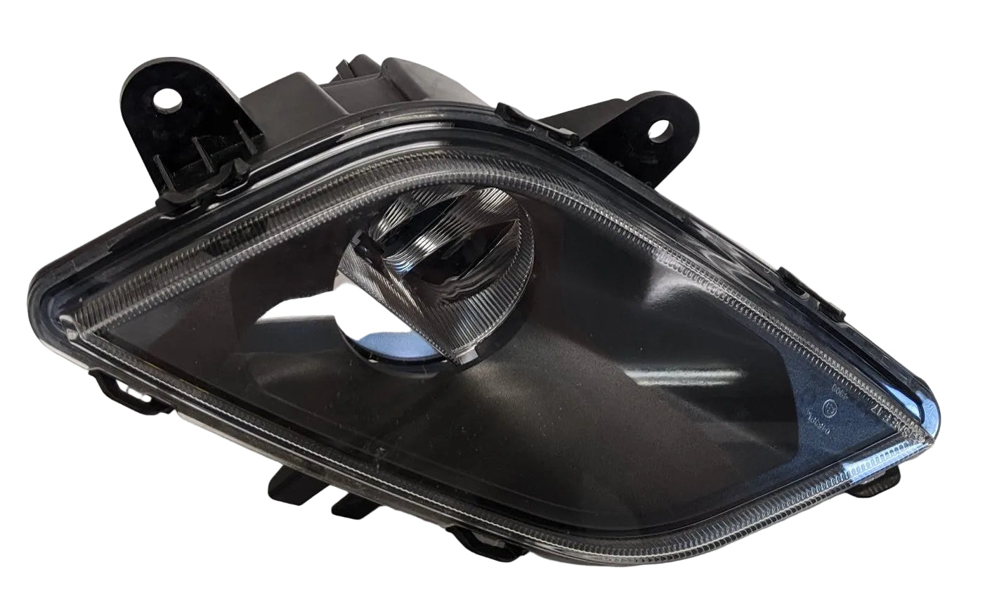 Freightliner Cascadia P4 LH LED Fog Light | A66-03653-004