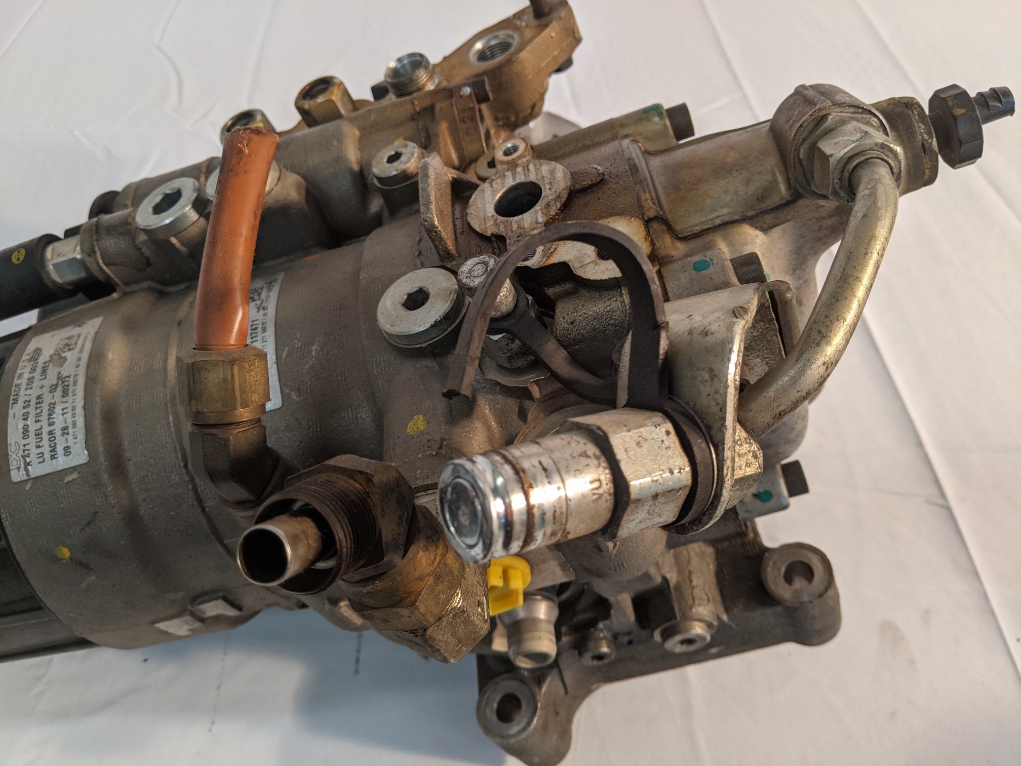Used Detroit DD13 Engine Primary Fuel Filter Assembly - P/N A 471 090 40 52 (10065057022268)
