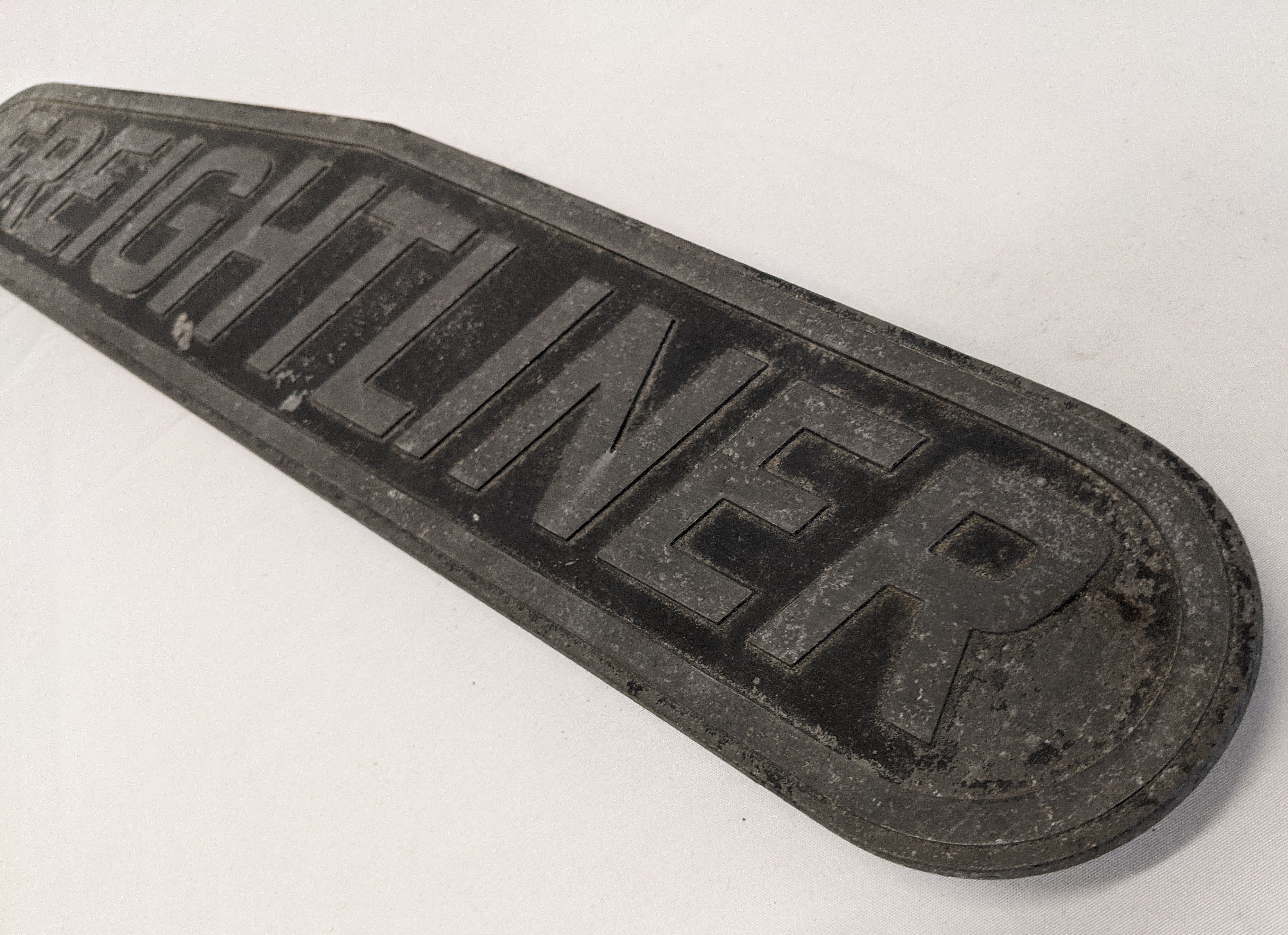 Used Freightliner 20 1/2" Nameplate Emblem - P/N A 681 584 03 25 (10032742007100)