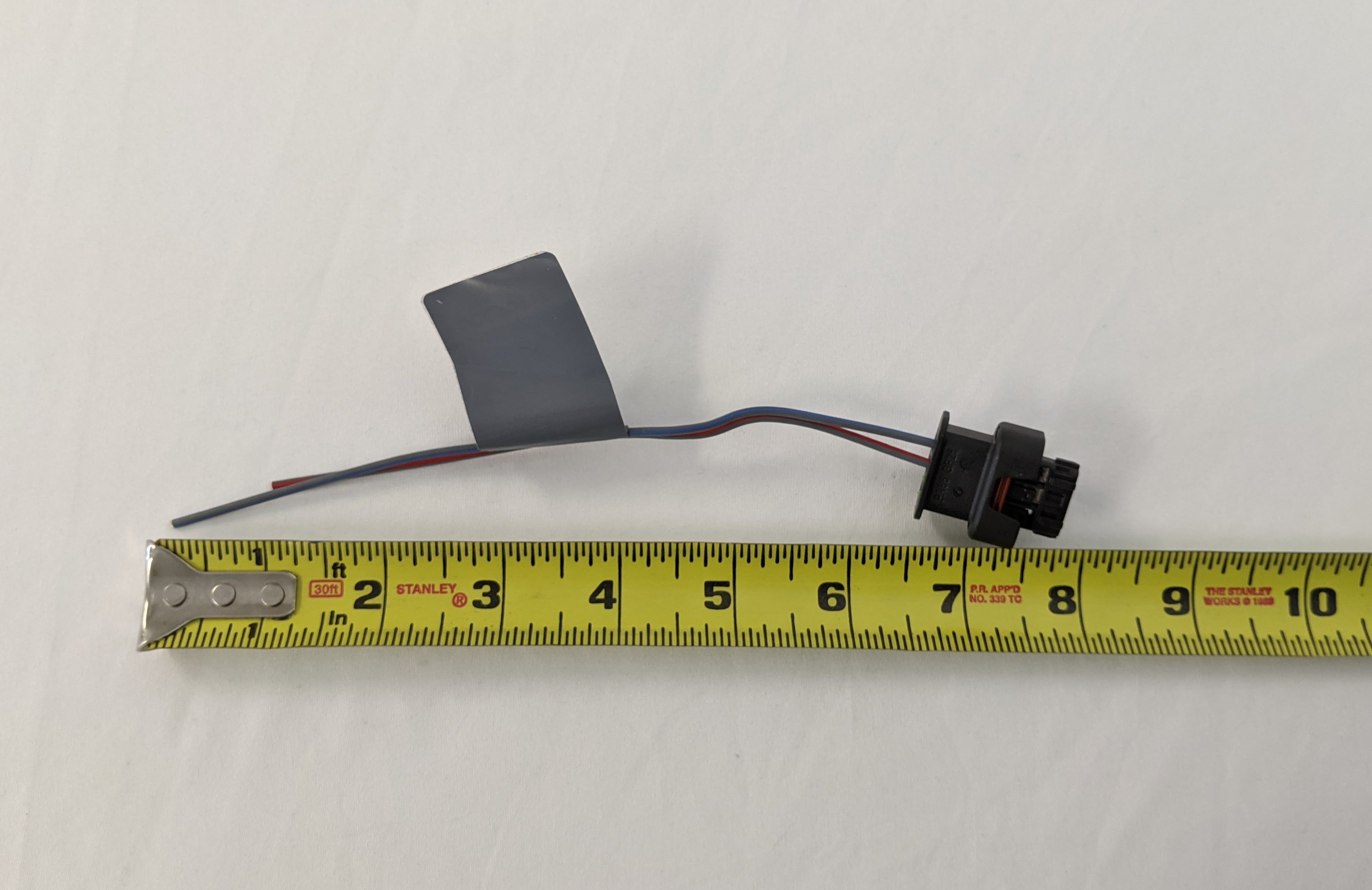 New Detroit Mag Valve Pressure Pump Pigtail Connector - P/N DDEA0001500164 (9902117519676)