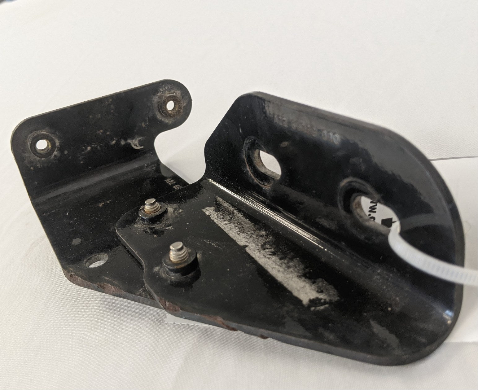 Used FTL Roof Mounted Spoiler Fairing Air Deflector Bracket - P/N A22-66388-000 (10011691221308)