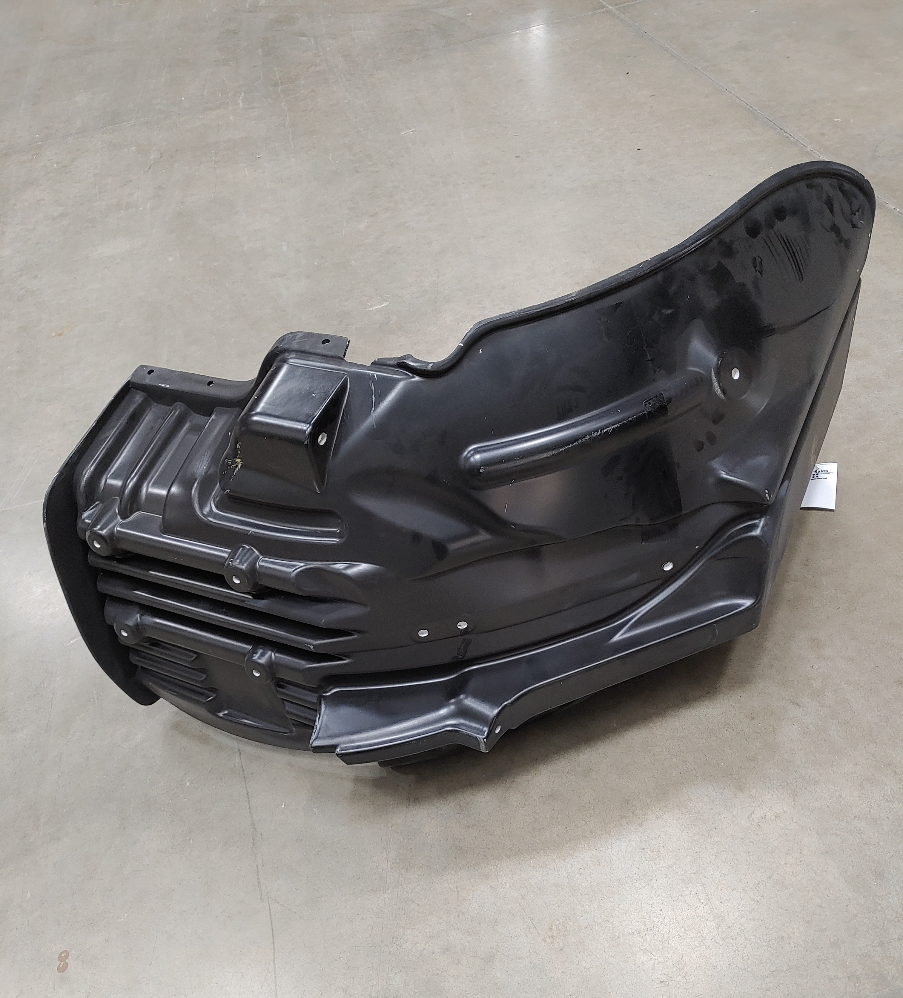 Damaged Freightliner M2 106 LH Raised Half Fender - P/N 17-13684-025 (9897008300348)