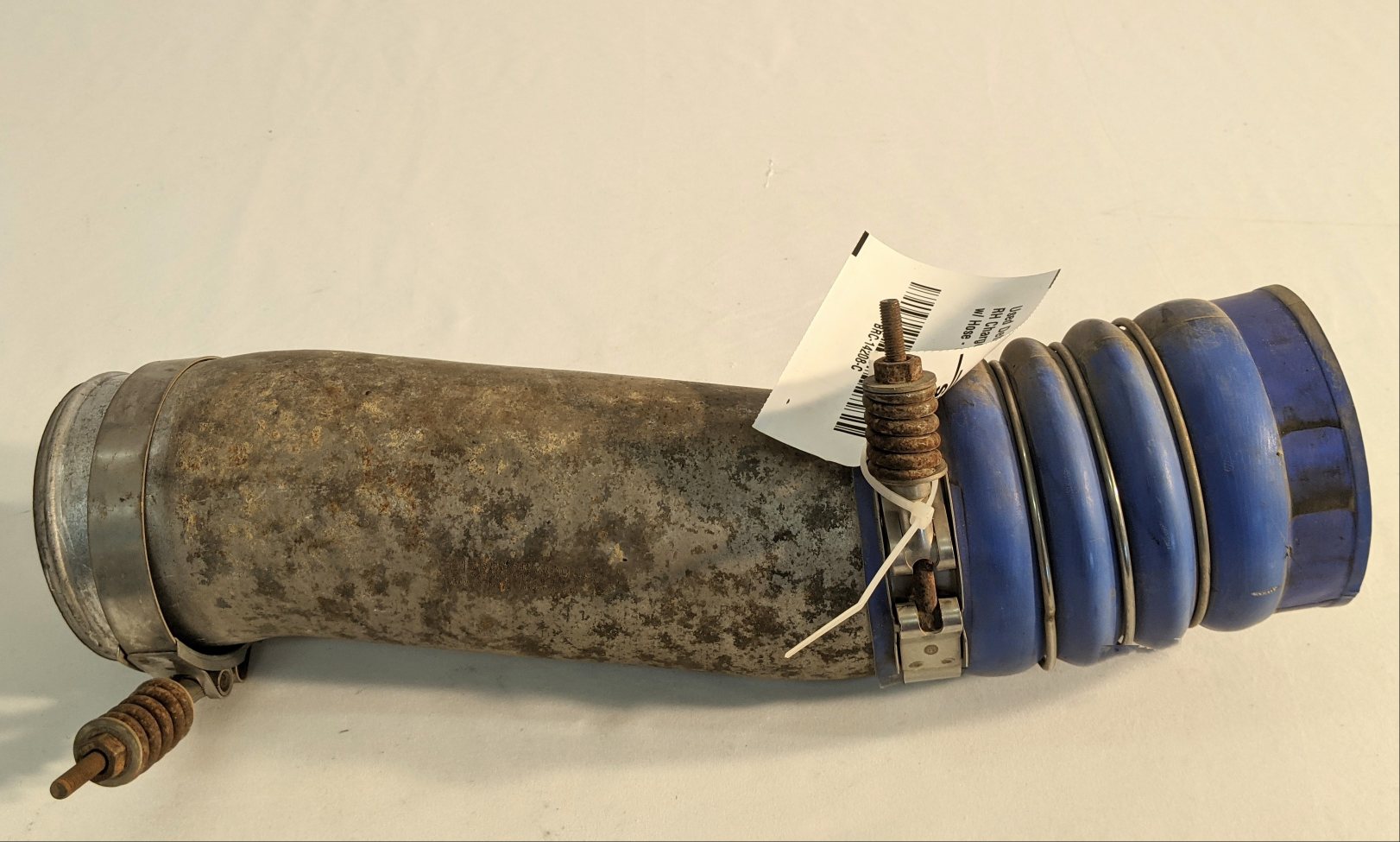 Used Detroit DD15 Engine RH Charge Air Cooler Pipe w/ Hose - P/N 01-30825-309 (10083603448124)