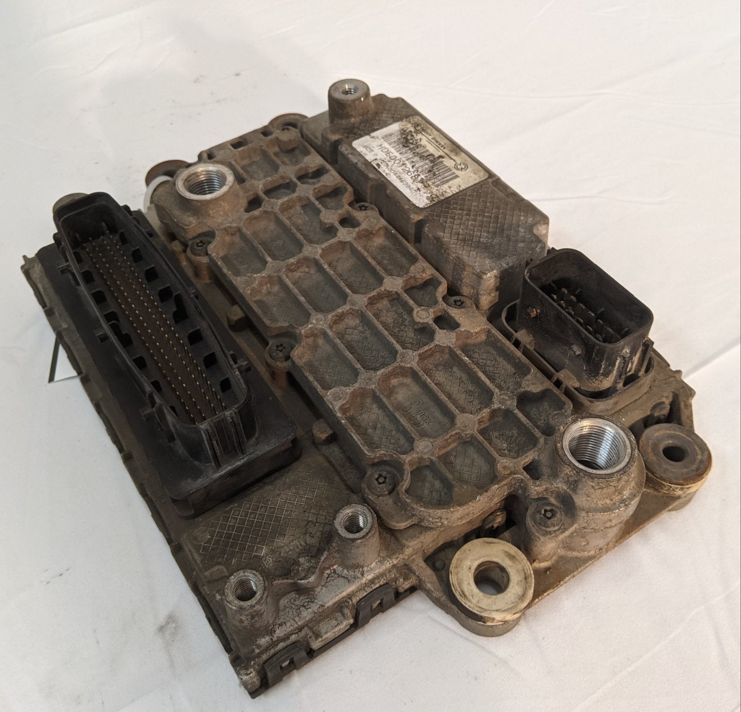 Used Detroit DD15 HDEP Engine Control Module - P/N: A0054467740 (10065060102460)