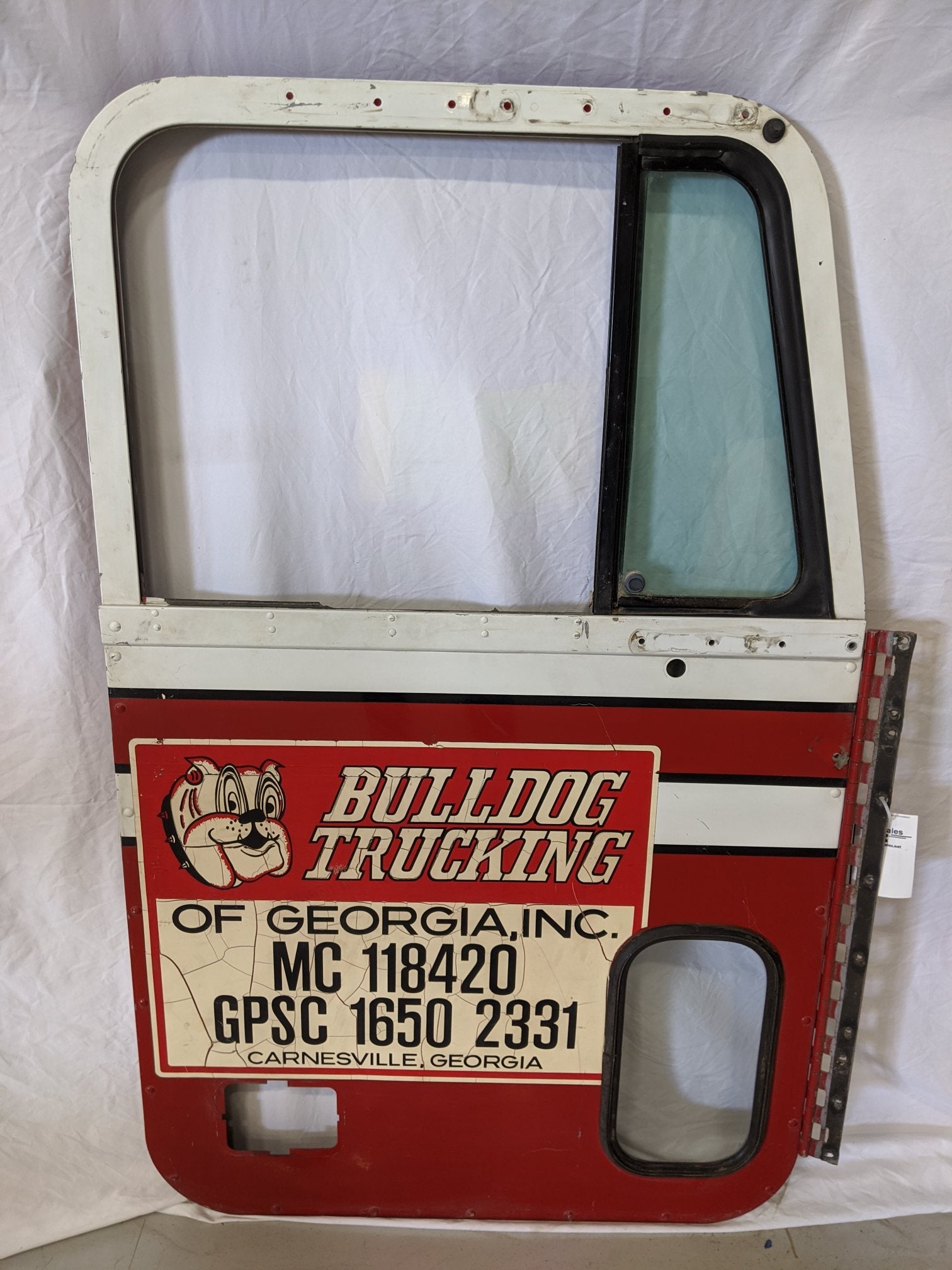 Used Freightliner FLD Classic RH Door Shell - P/N A18-28016-009 (10028455887164)