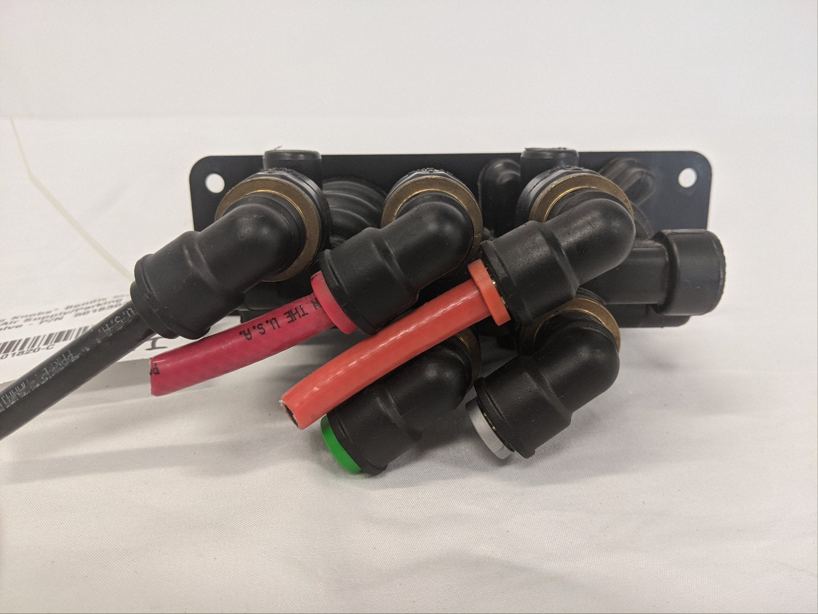 5018303 - Bendix Mv3 Trailer Air Supply/Parking Brake Valve
