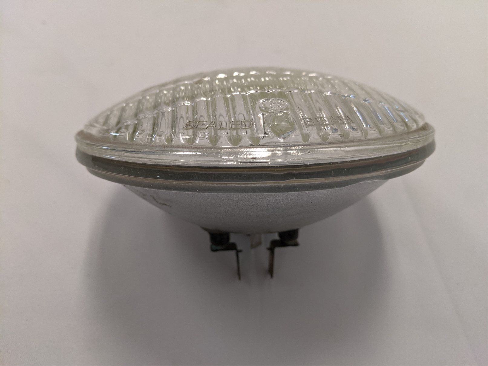 Wagner 28V Sealed Beam Halogen Bulb H4880