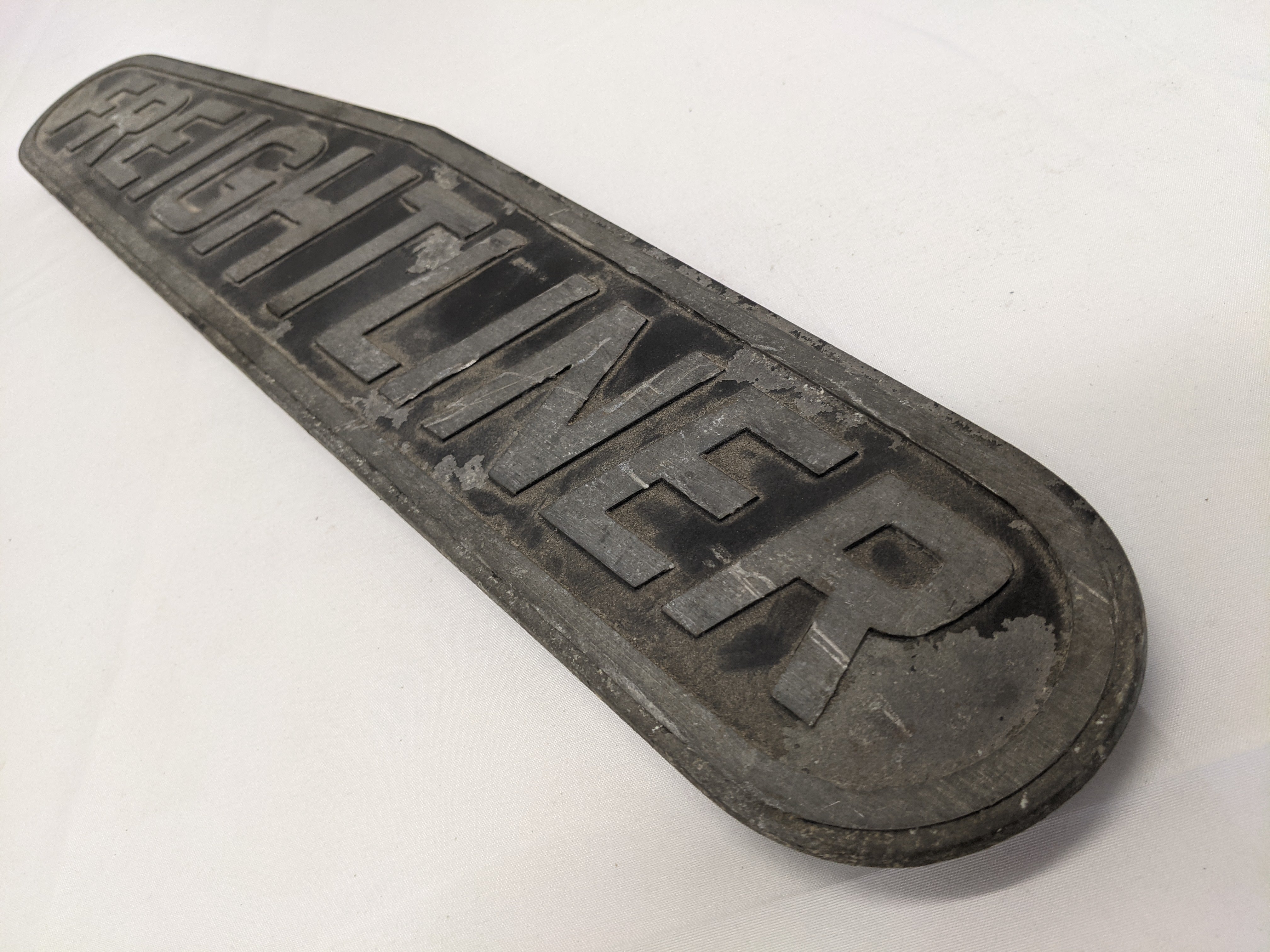 Damaged Freightliner 20 1/2" Nameplate Emblem - P/N A 681 584 03 25 (10032741908796)