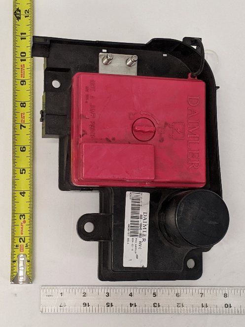 New Freightliner Daimler Battery Cable Access Power Module - P/N A66-18645-002 (10173107536188)