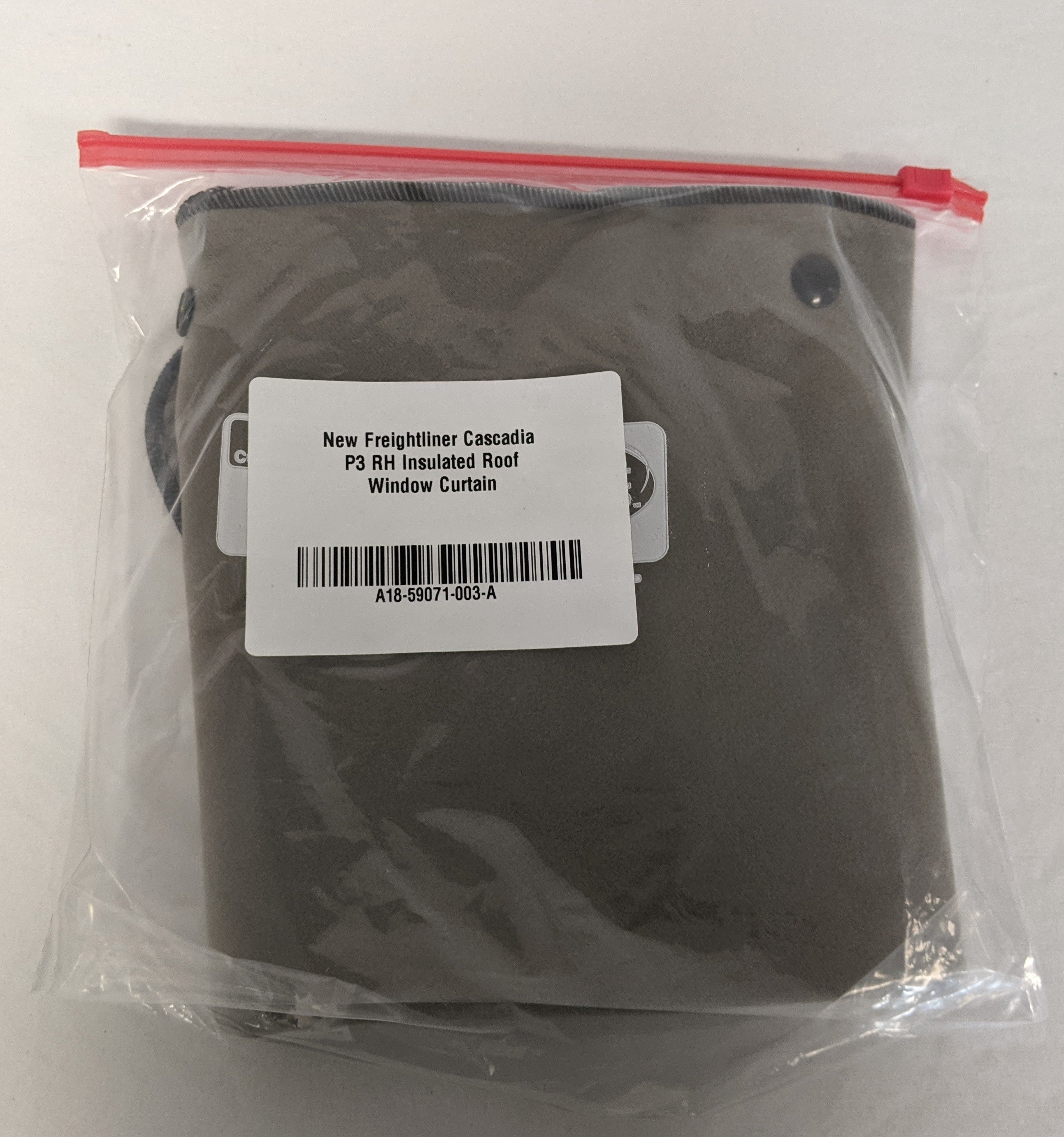 New Freightliner Cascadia P3 RH Insulated Roof Window Curtain -P/N A18-59071-003 (10018094285116)