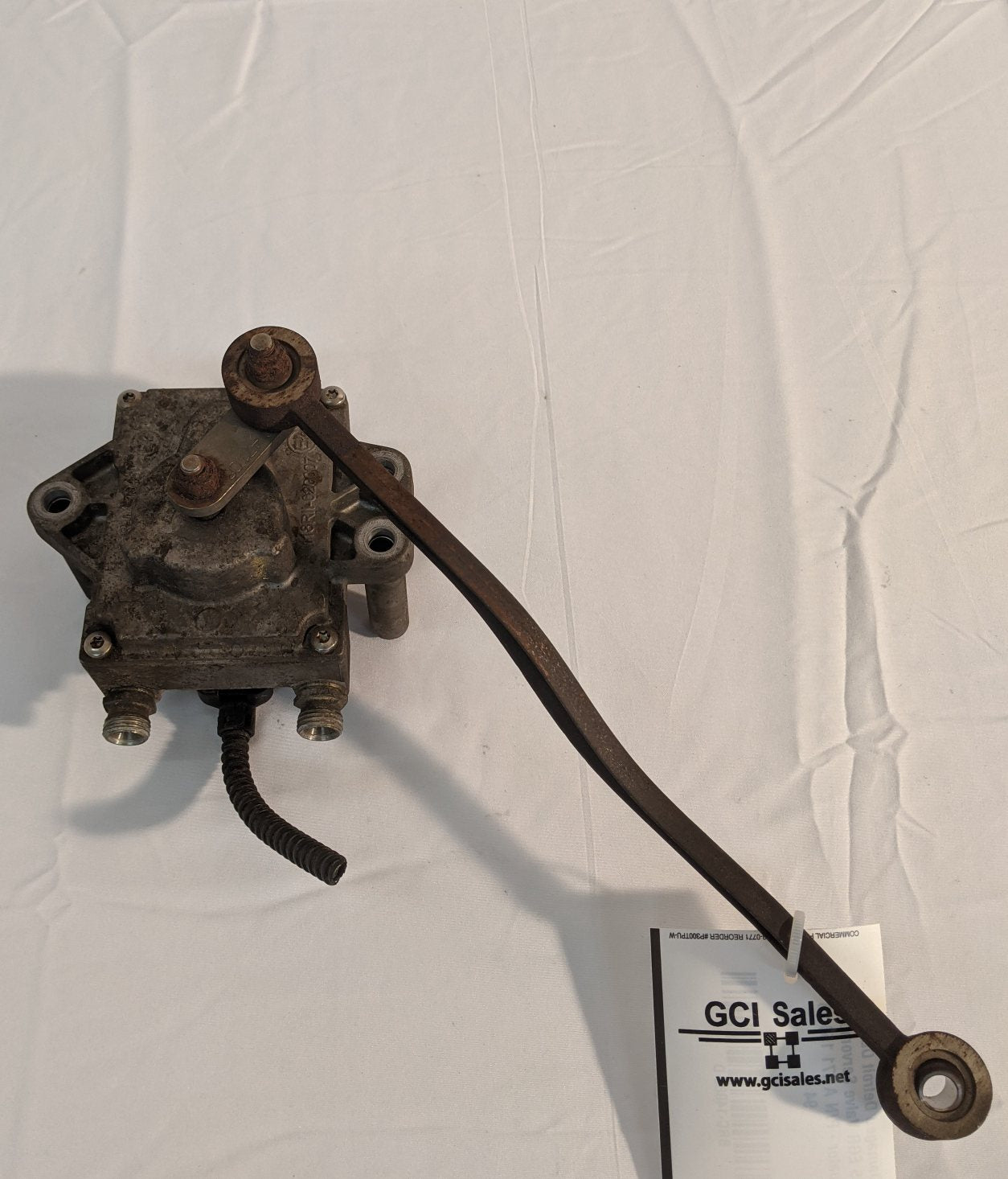 Damaged Detroit DD13, DD15 EGR Valve Servomotor Actuator - P/N A 471 150 13 94 (10058712744252)
