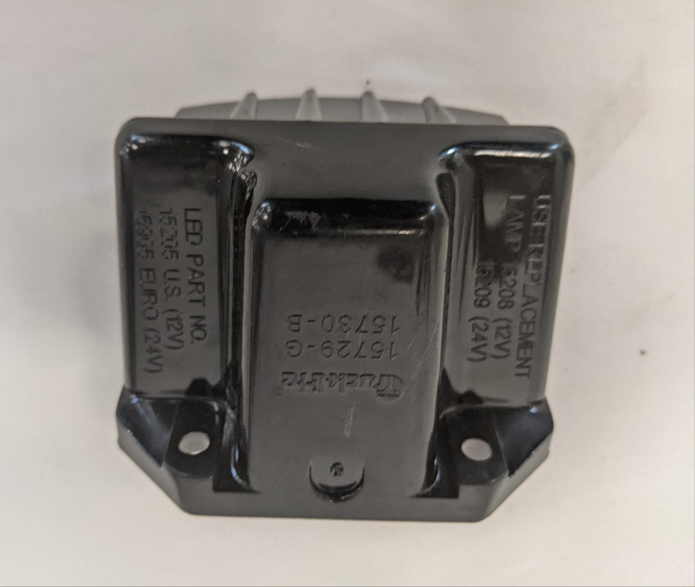 Truck-Lite Rear License Plate Light and Bracket - 15208, BRKT P/N 15730