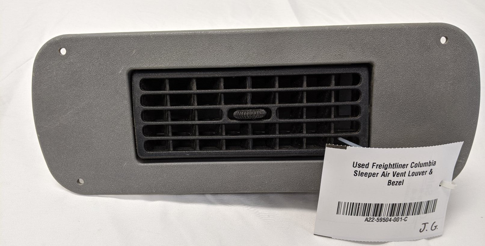 Used Freightliner Columbia Sleeper Air Vent Louver & Bezel - P/N A22-59504-001