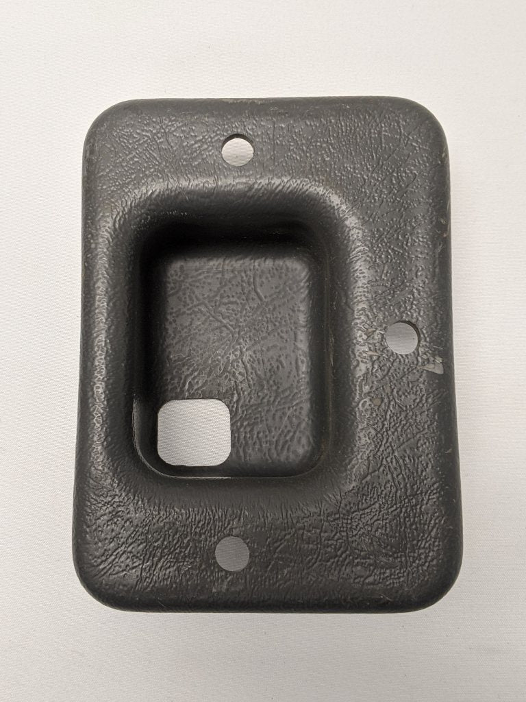 Freightliner Lower Bunk Latch Cover Gray - P/N 22-44362-000