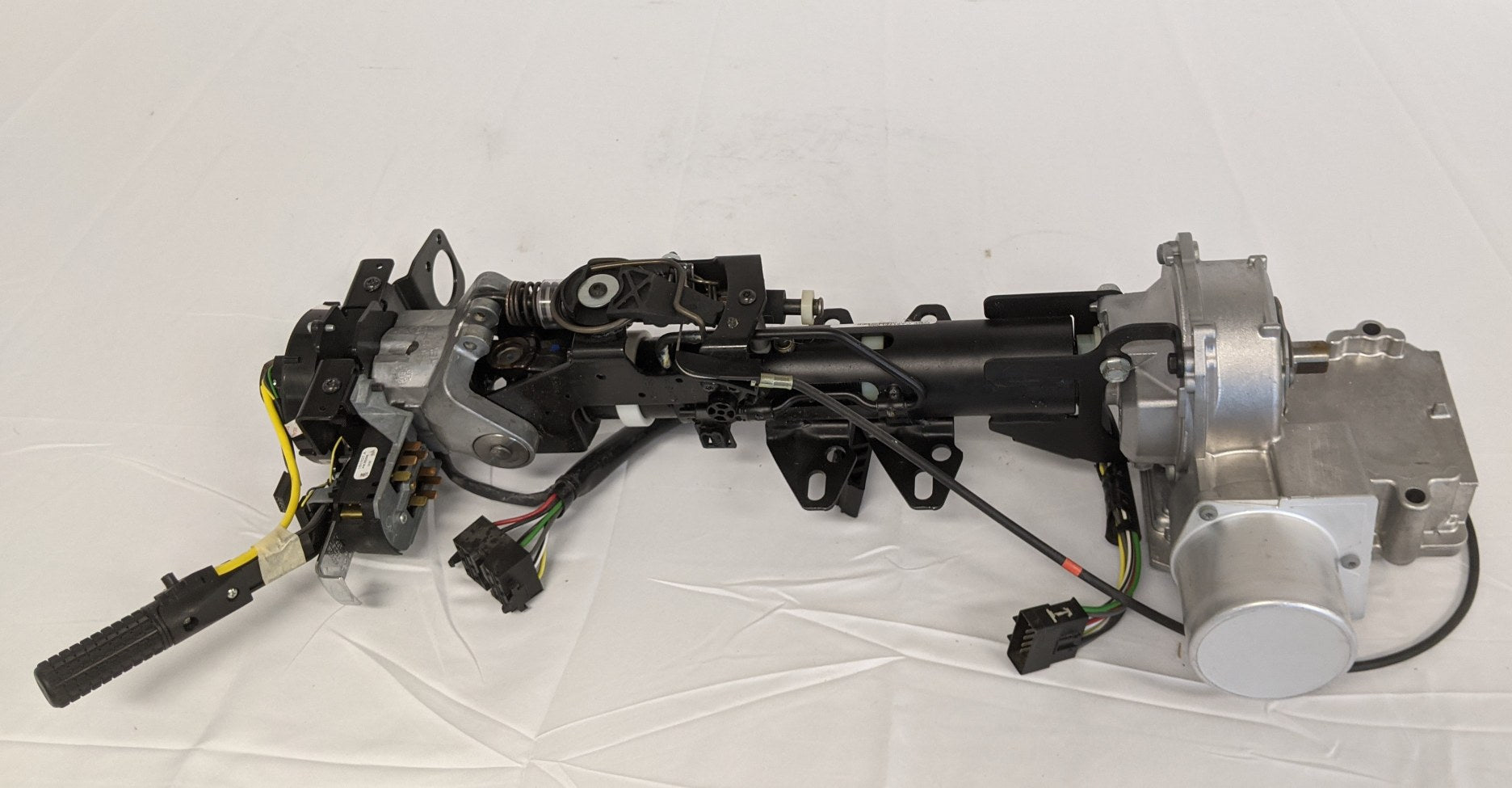 *Minor Damage* Freightliner TRW Drive Steering Column - P/N A14-18190-000 (9970628362556)
