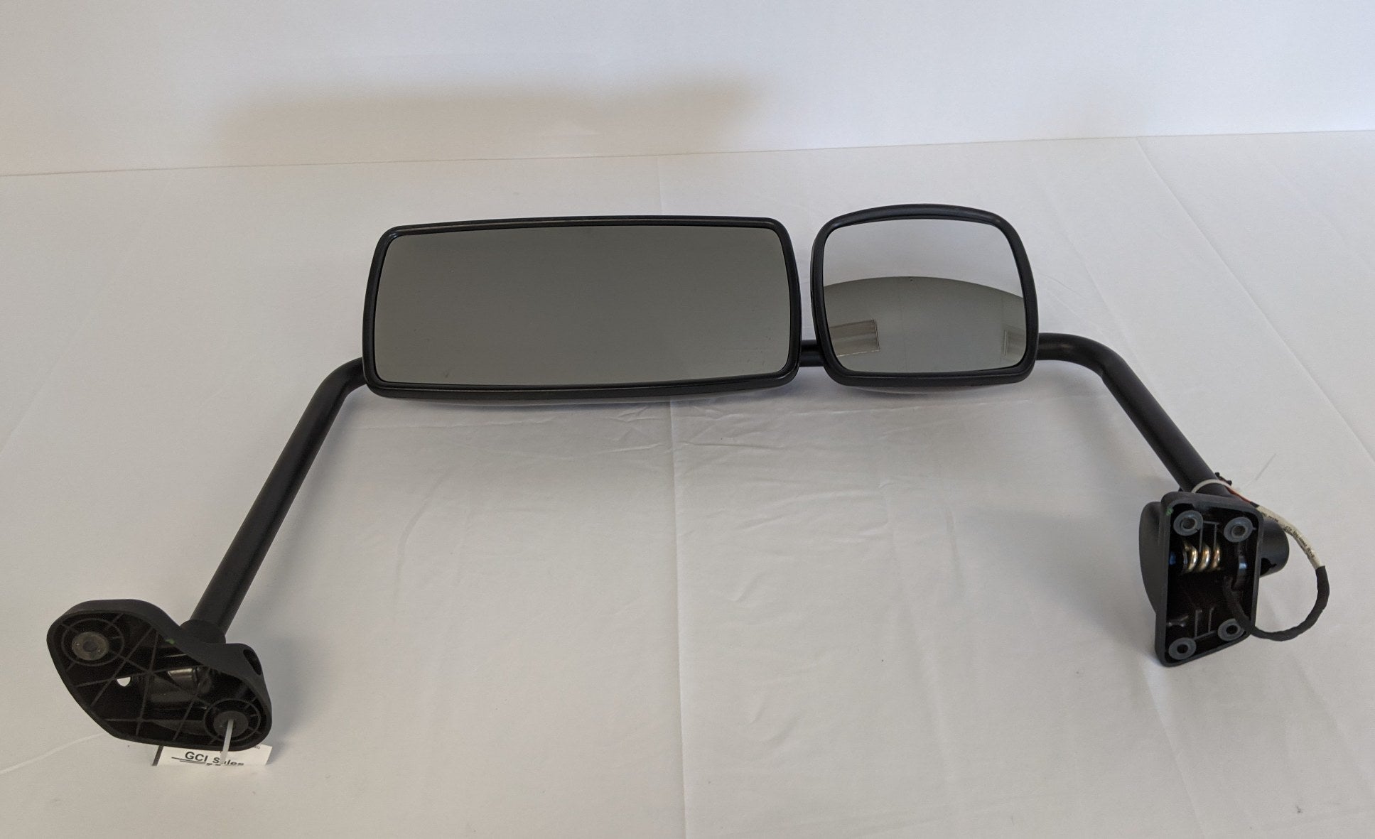 *Cracked Mounts* Freightliner M2 RH Remote HTD Black Mirror - P/N A22-74244-014 (9918441521468)