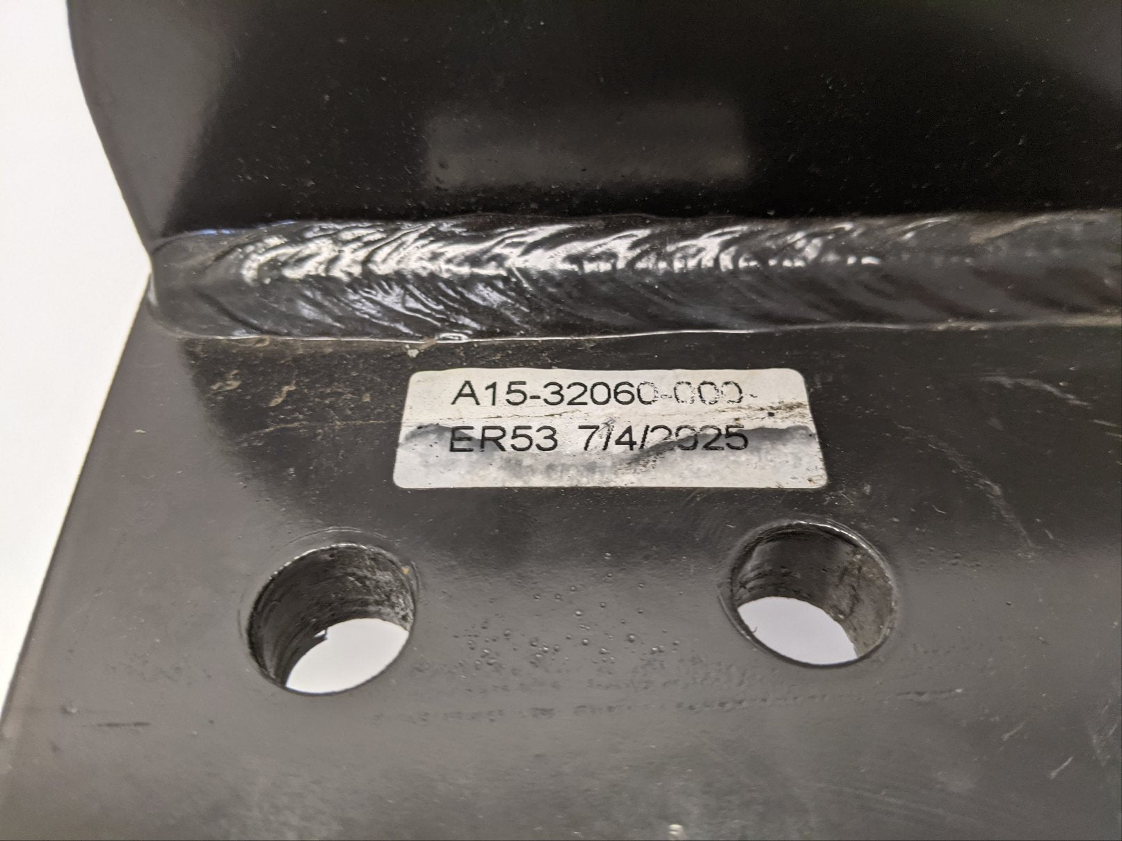 Freightliner M2 FFE LH Cross Member Bolt-On Bracket | A15-32060-000