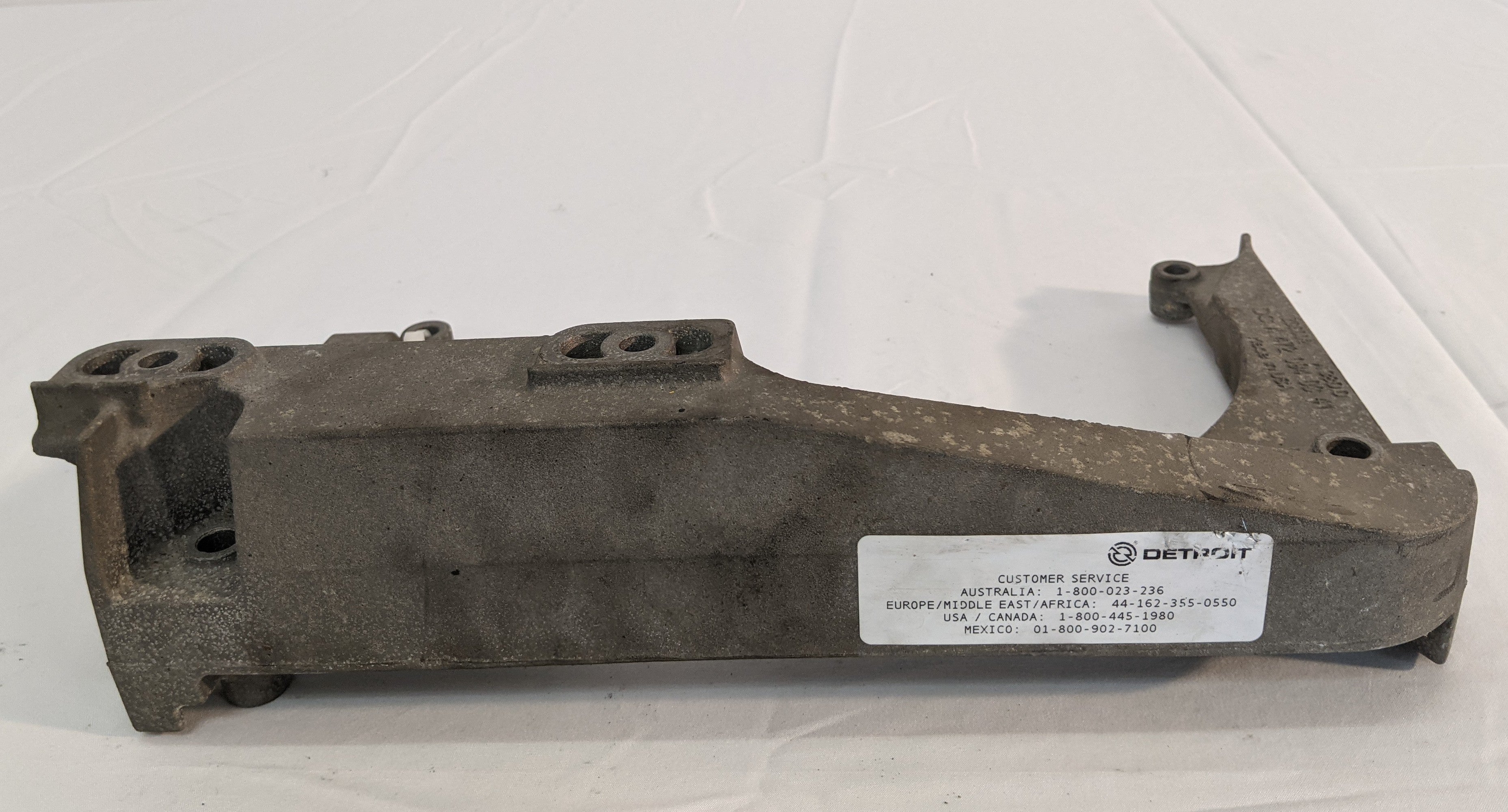 Used Detroit DD15 Engine Air Cleaner Front Support Bracket - P/N A 472 094 03 41 (10058713039164)