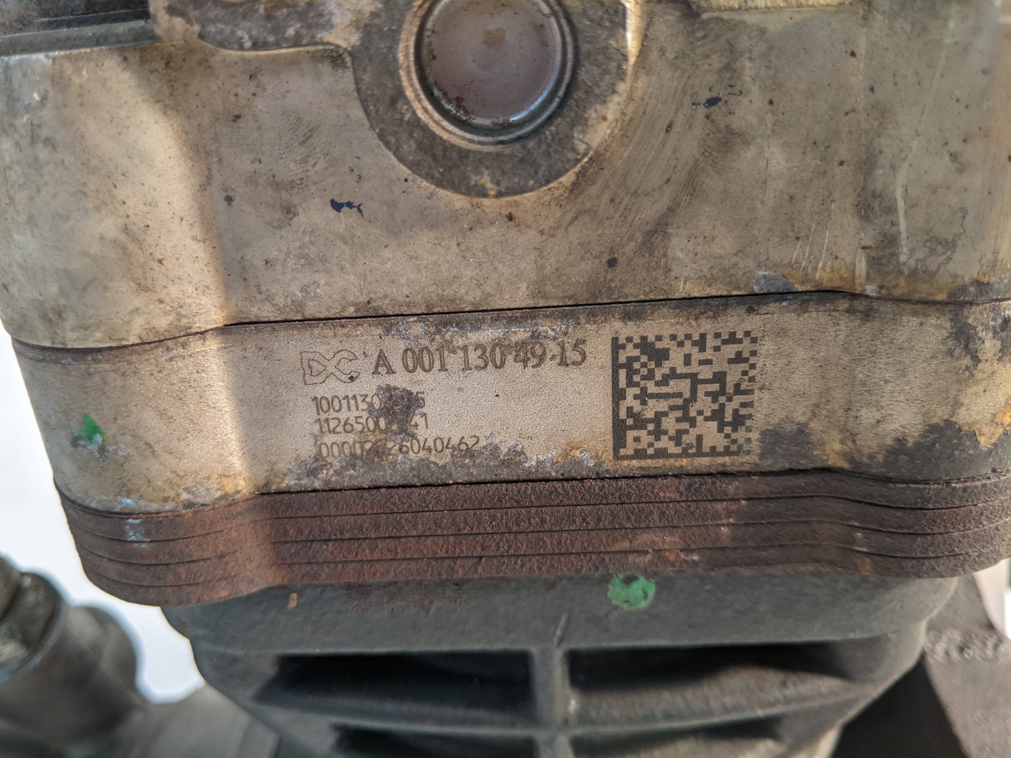 Used Detroit DD15 HDEP Air Compressor w/ Steering Pump - P/N: A 001 130 49 15 (10069625536828)
