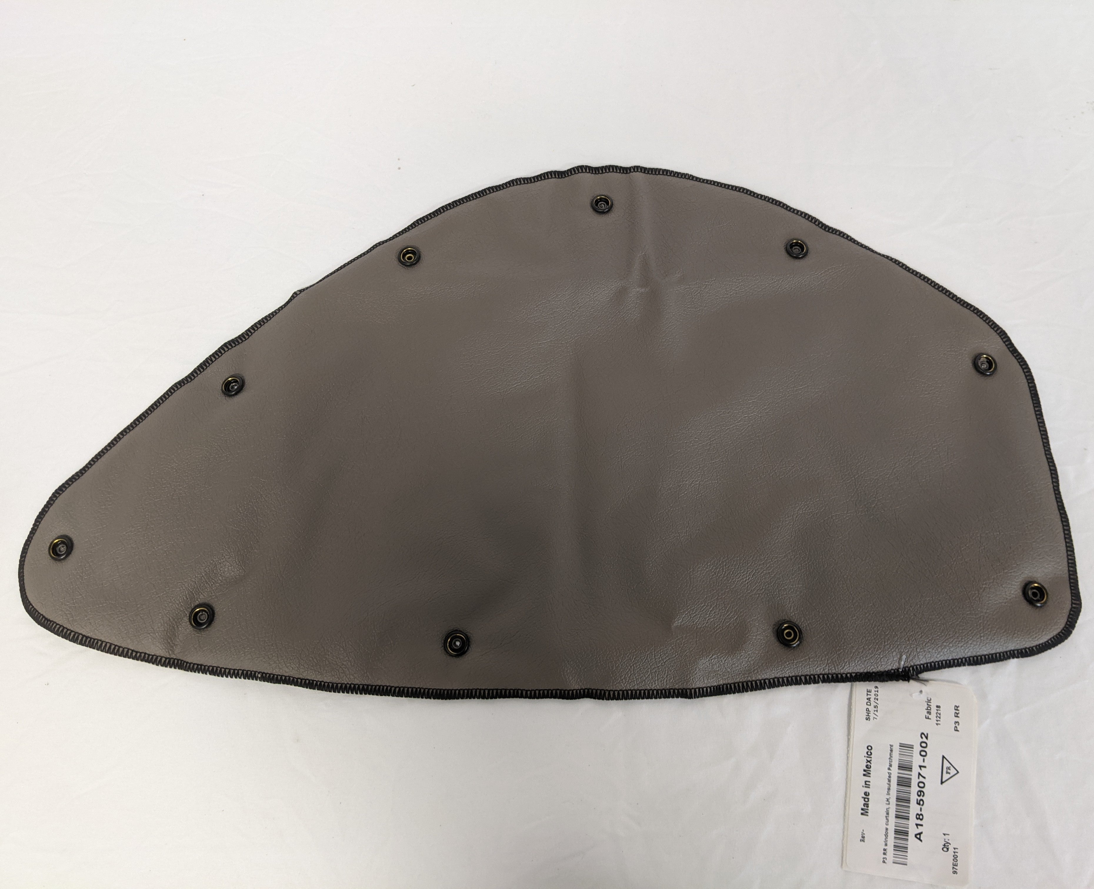 New Freightliner Cascadia P3 LH Insulated Roof Window Curtain -P/N A18-59071-002 (10018095563068)