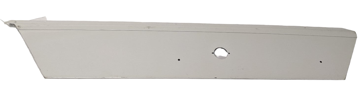Western Star 4700 White LH Rear Skirt Panel - A18-65665-001
