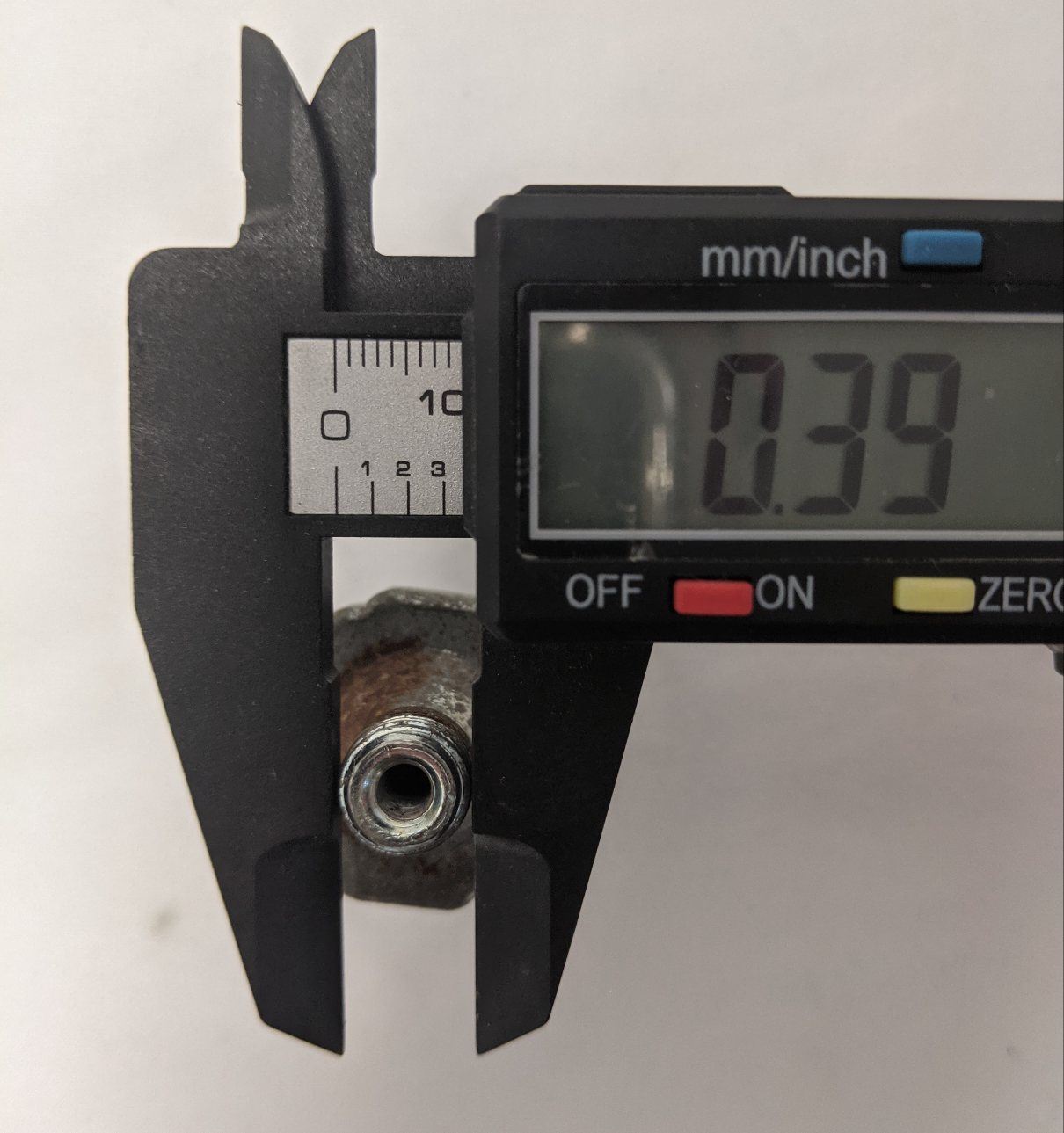 Freightliner Normally Closed Air Pressure Cut-Off Switch - 5010A00003