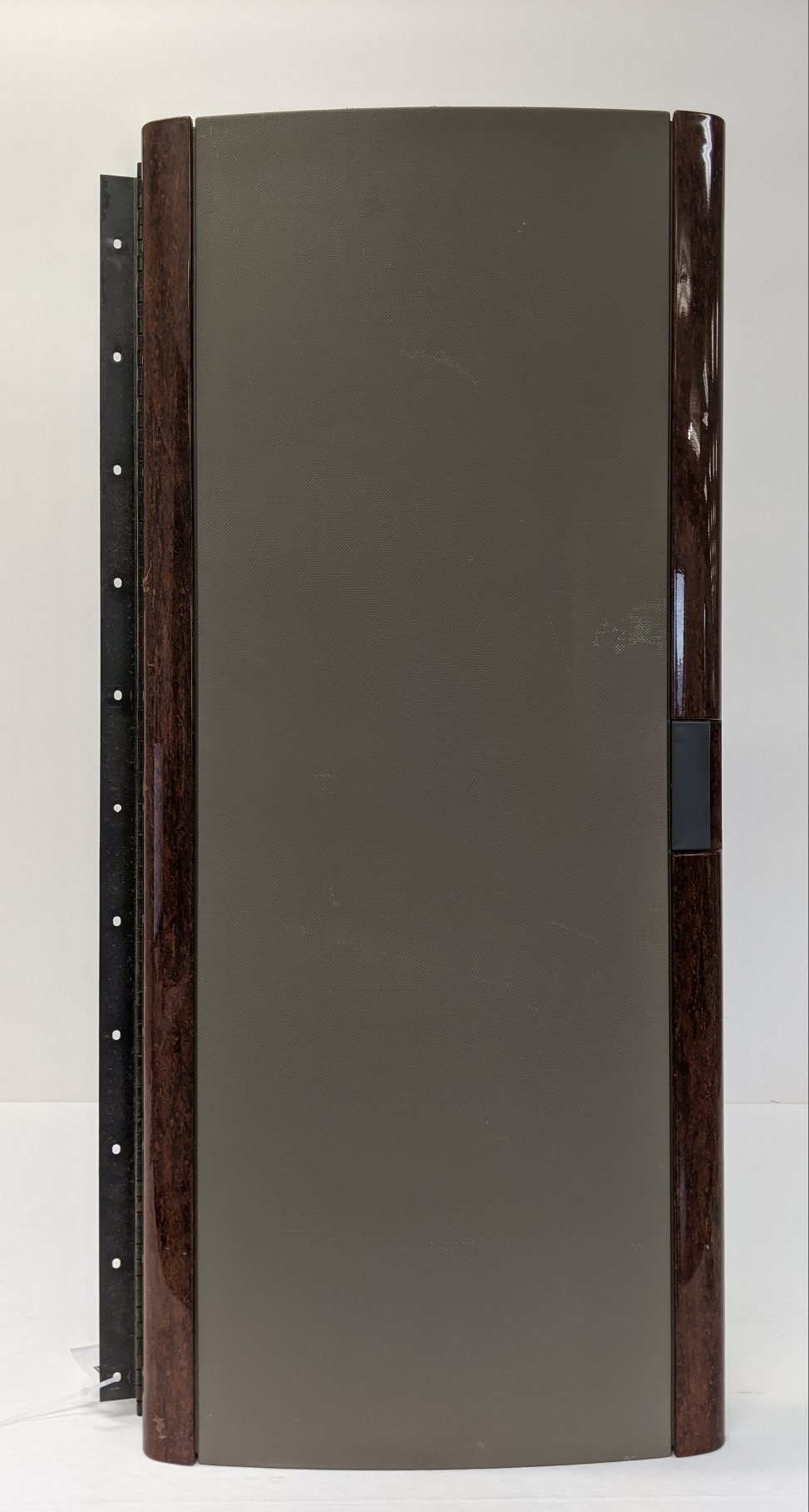 Used Freightliner CAS P3 72" SLPR Premium Cabinet Door Panel - P/N A18-59510-001 (6549084274774)